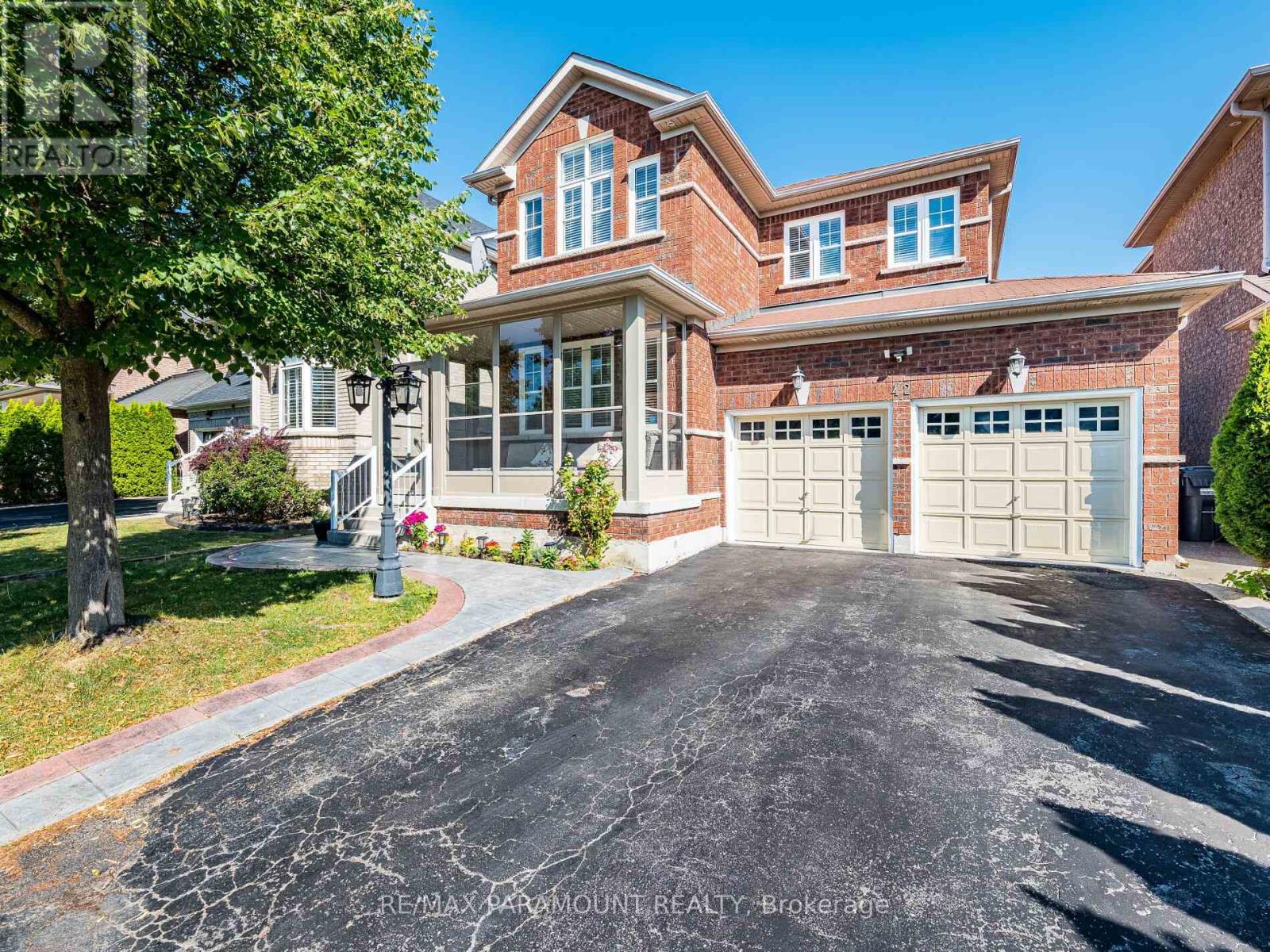 42 Outlook Ave, Brampton, ON L6Y 5P1