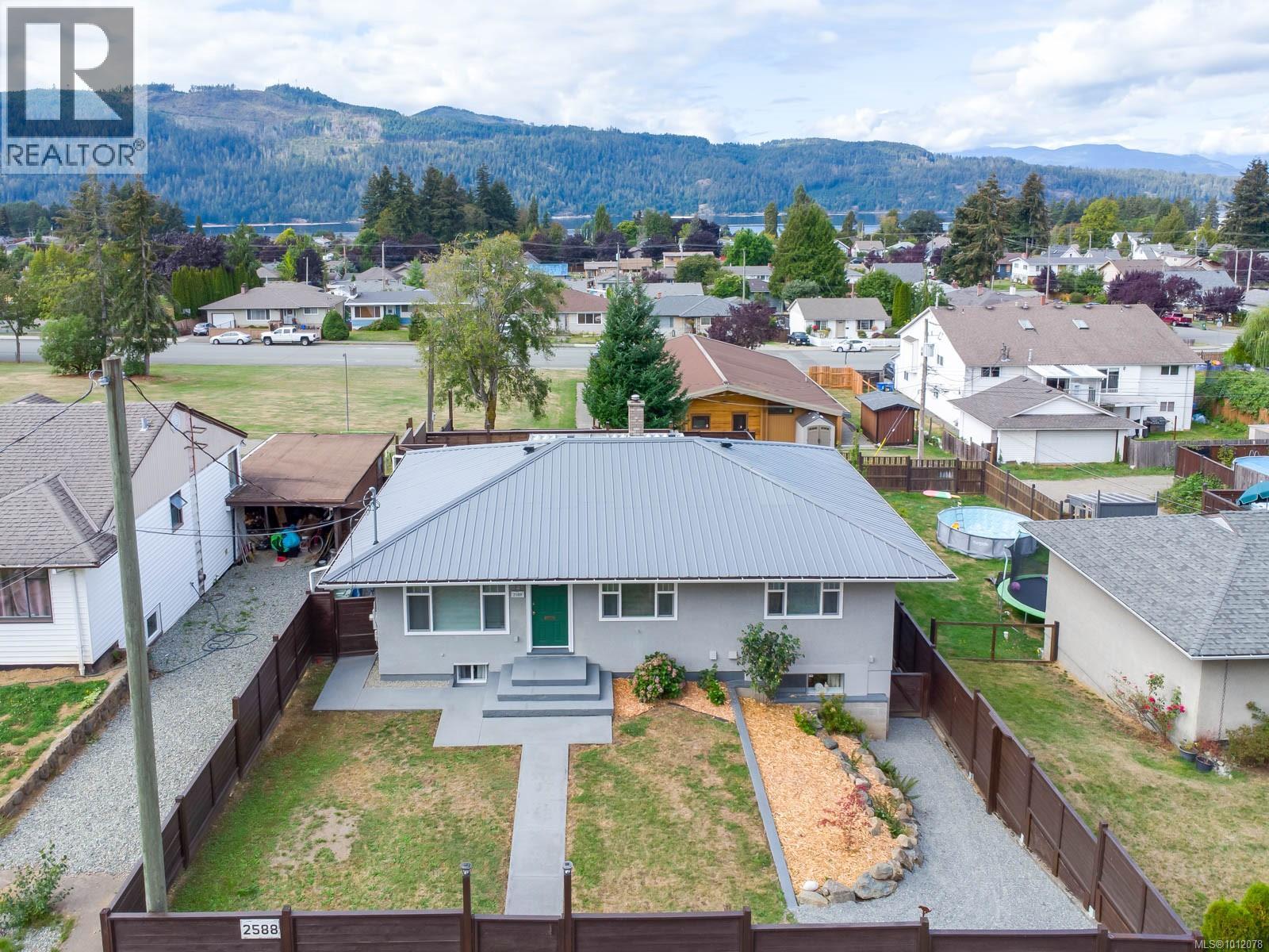2588 11th Avenue, Port Alberni, BC V9Y 2S1
