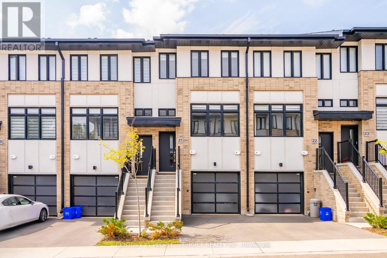 21 527 Shaver Rd, Hamilton Ancaster, ON L9G 0J1