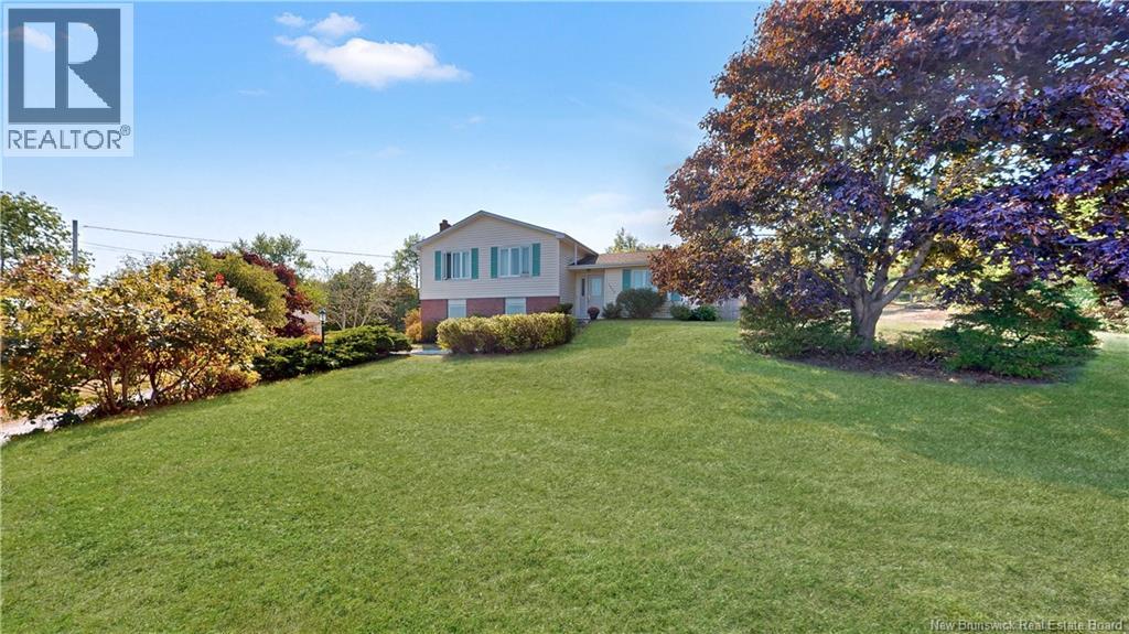 1230 Sandy Point Rd, Saint John, NB E2K 5E2