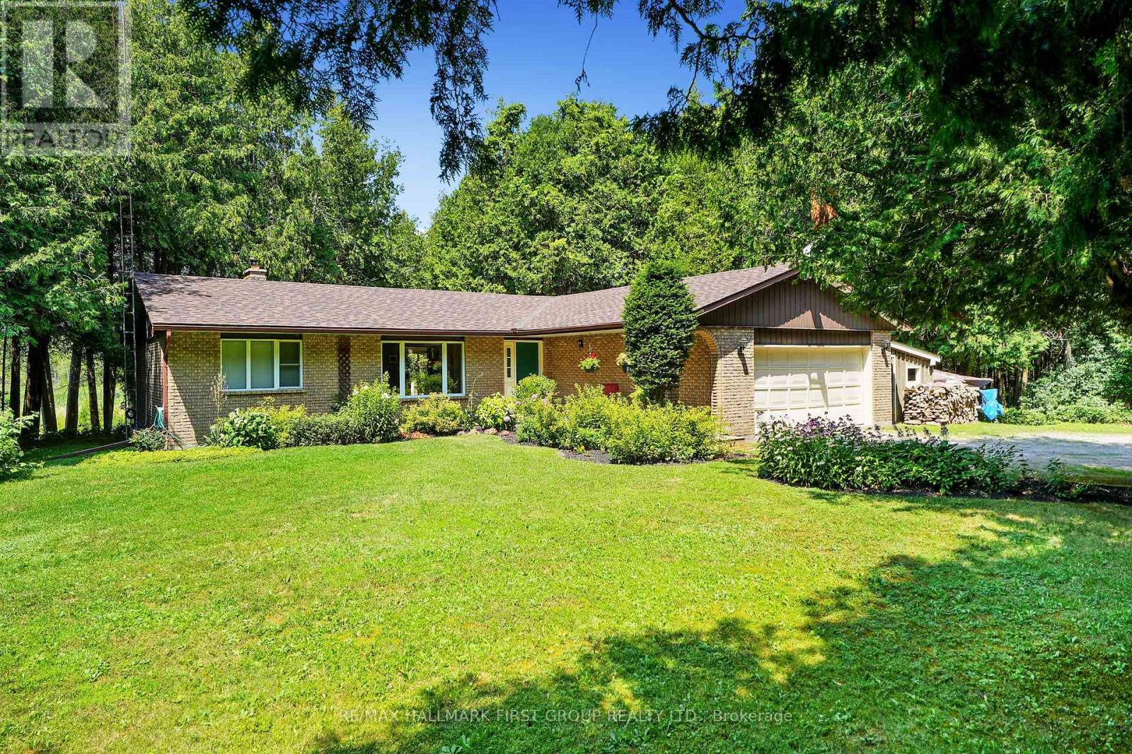 6200 Campbell Rd, Port Hope, ON L1A 3V8
