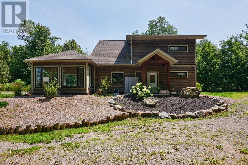 772 Ferguson Lake Rd, Greater Madawaska, ON K7V 3Z7