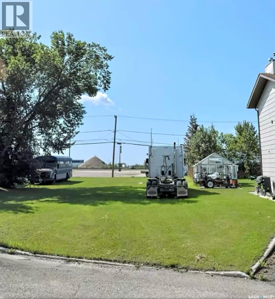 12 Shannon Cres, Lanigan, SK S0K 2M0