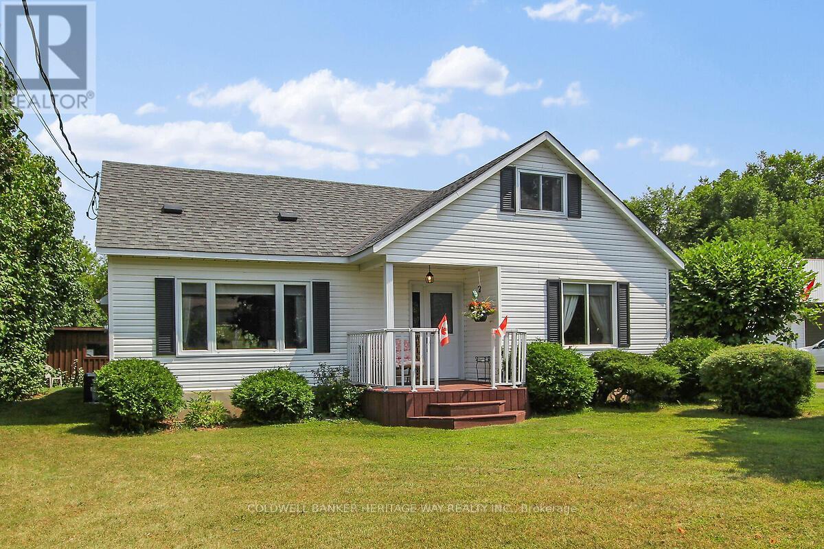 738 River Rd N, McNab/Braeside, ON K7S 3G8