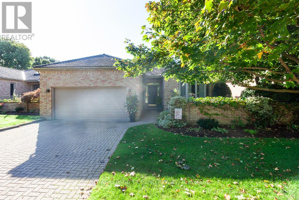 23 1040 Riverside Dr, London, ON N6H 5N4