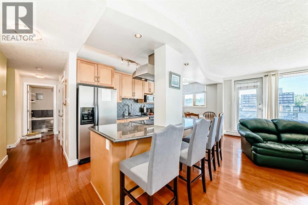 1225 15 Avenue Sw Unit 305, Calgary, AB T3C 0X5