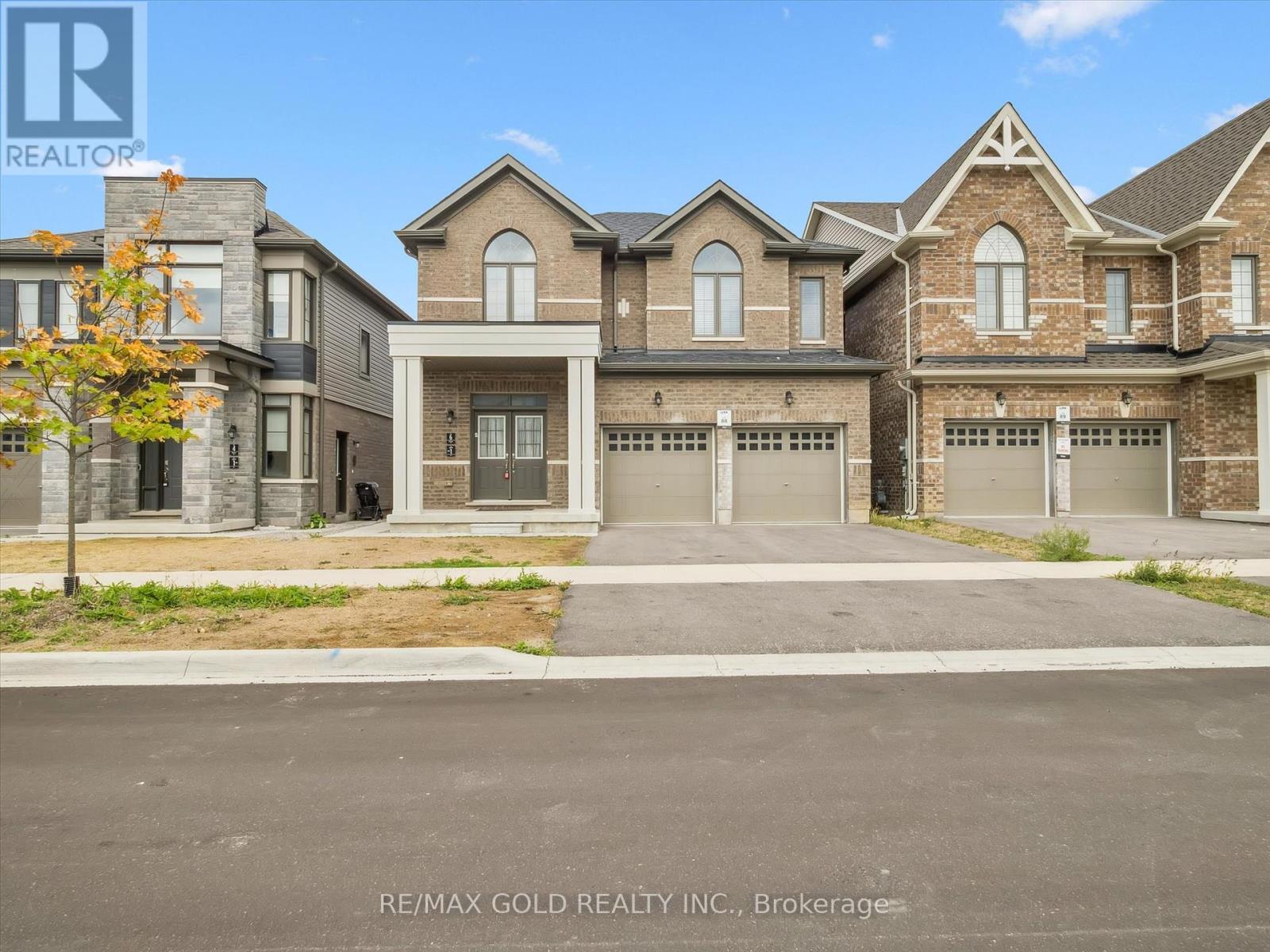 6 Bannister Rd, Barrie, ON L9J 0L5