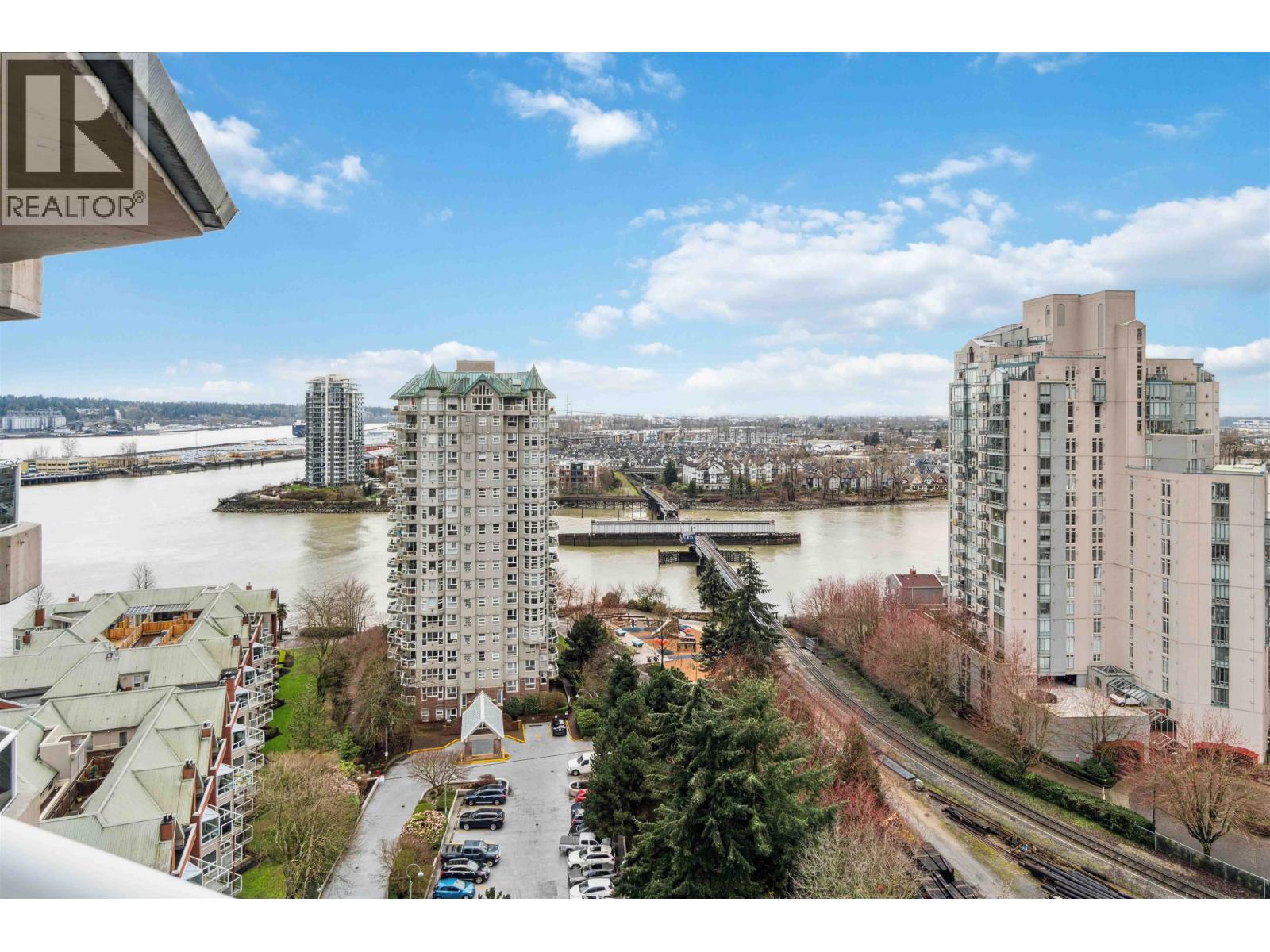 1245 Quayside Drive Unit 1903, New Westminster, BC V3M 6J6