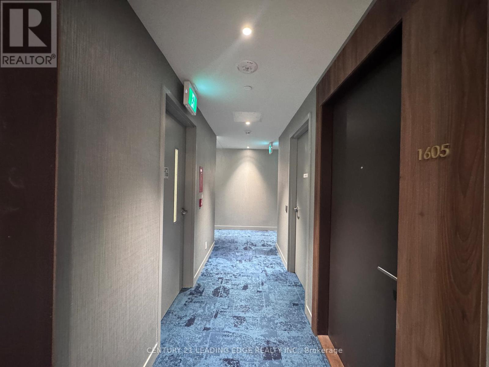 1606 39 Mary St, Barrie, ON L4N 1S9