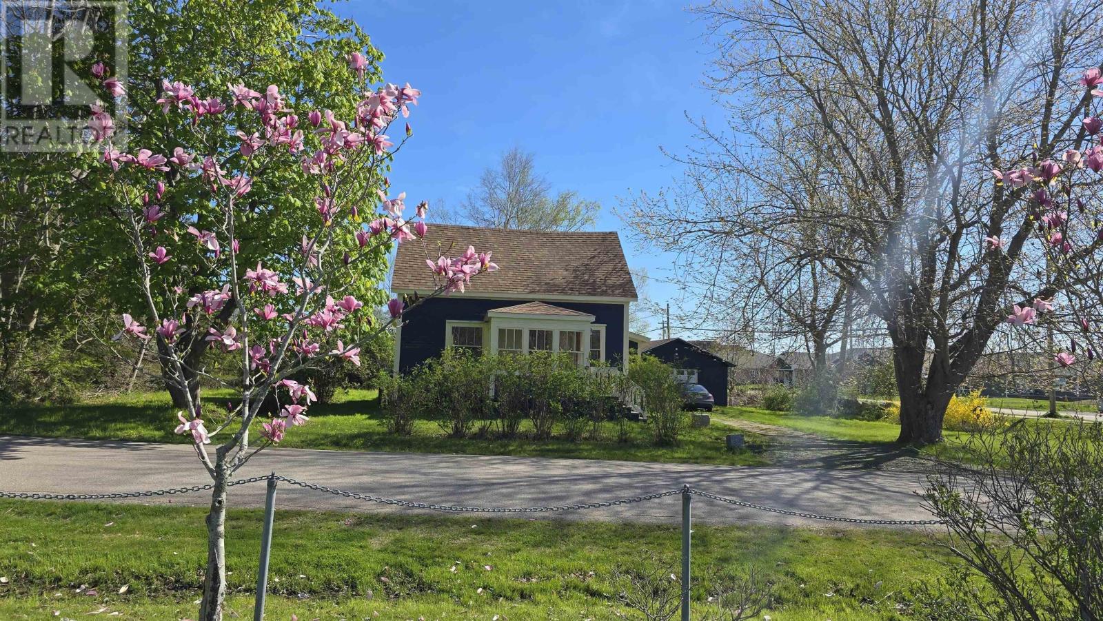 62 Chapel St, Annapolis Royal, NS B0S 1A0