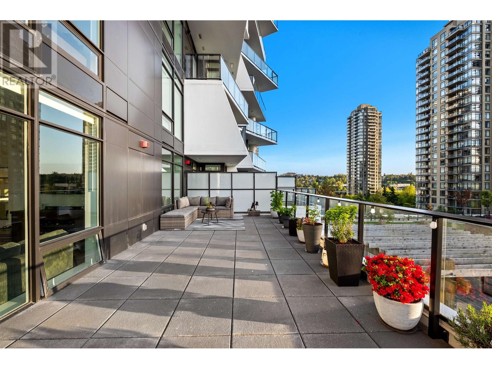 2181 Madison Avenue Unit 504, Burnaby, BC V5C 0N4