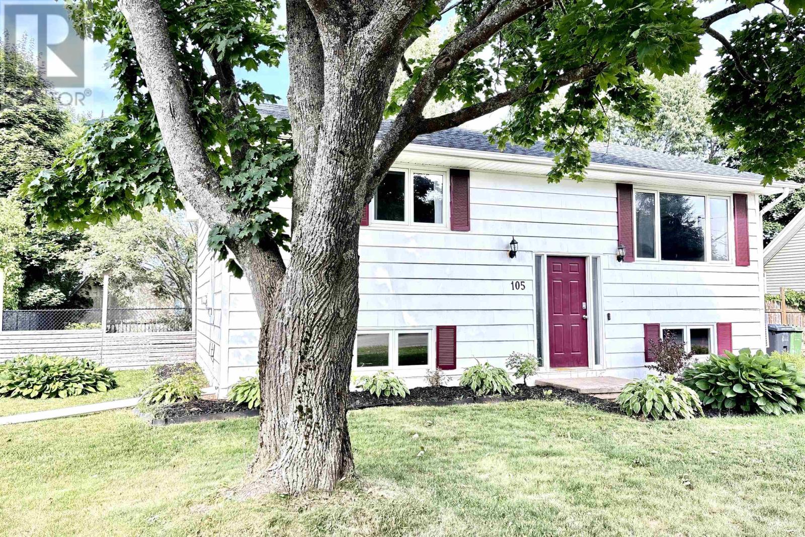 105 Glenafton Dr, Charlottetown, PE C1A 7A8