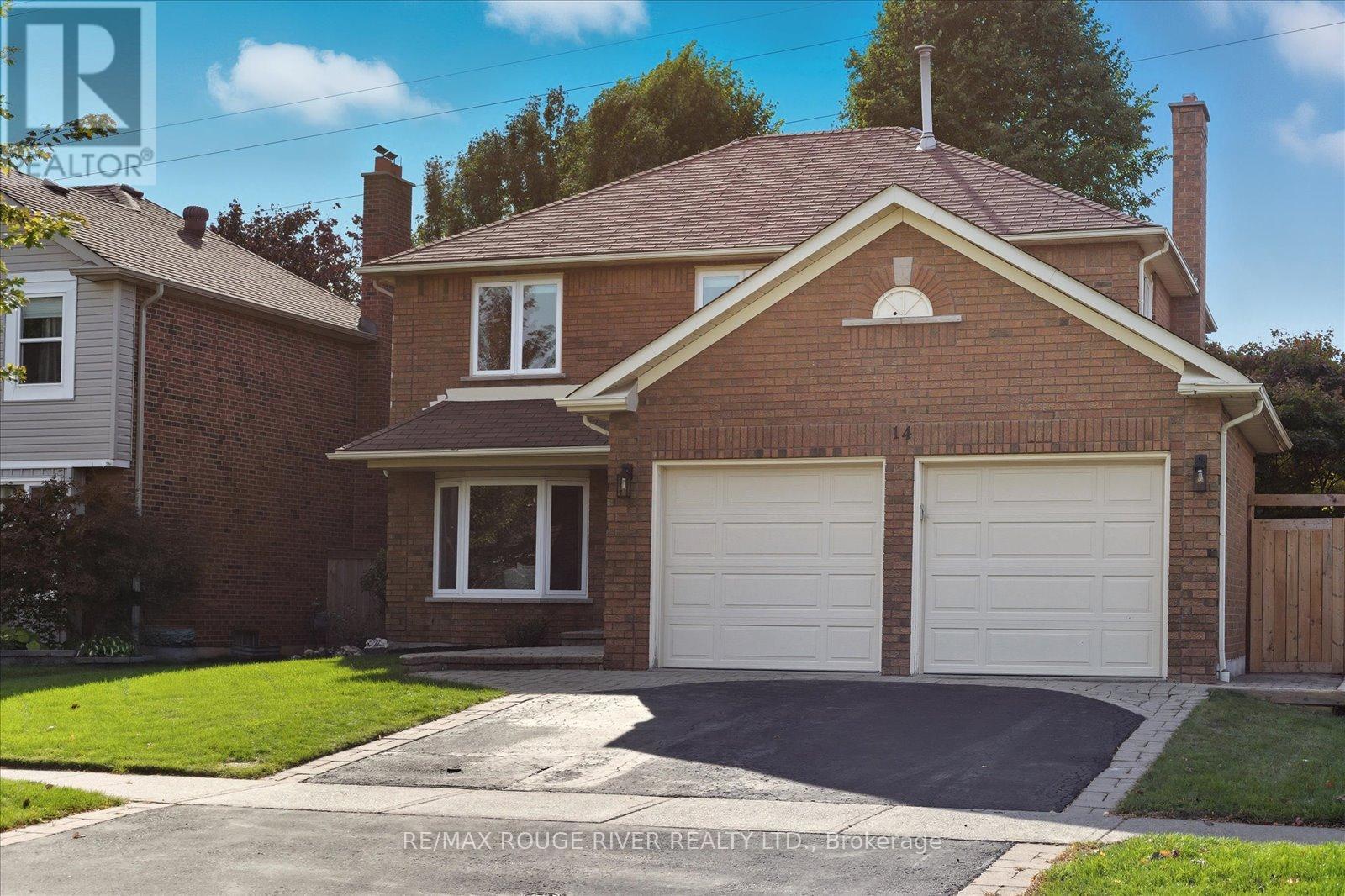 14 Erickson Dr, Whitby Blue Grass Meadows, ON L1N 8S8
