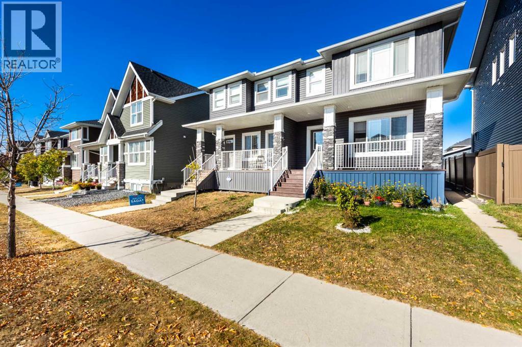 254 Redstone Dr NE, Calgary, AB T3N 0N3