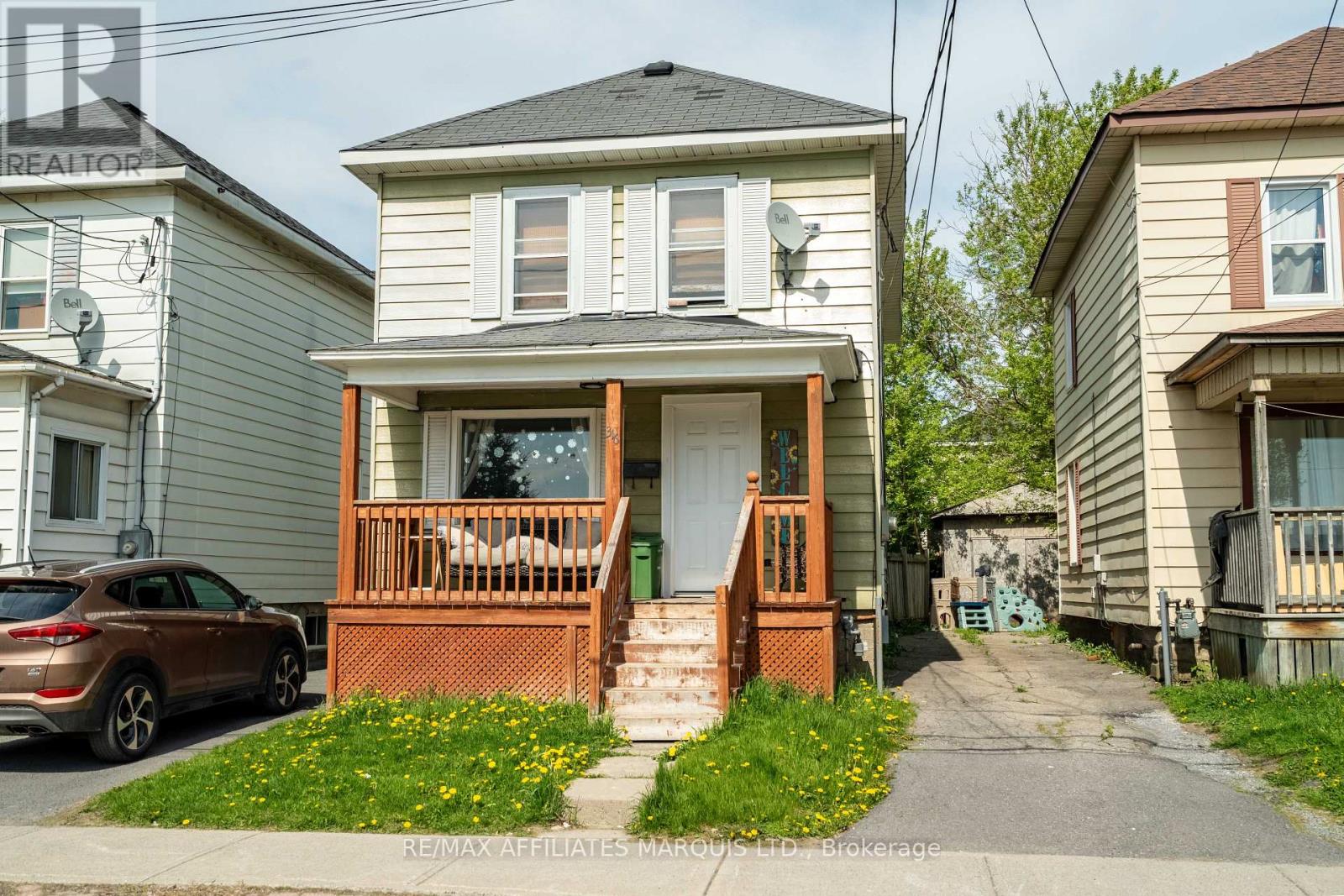 316 Mcconnell Ave, Cornwall, ON K6H 4L5