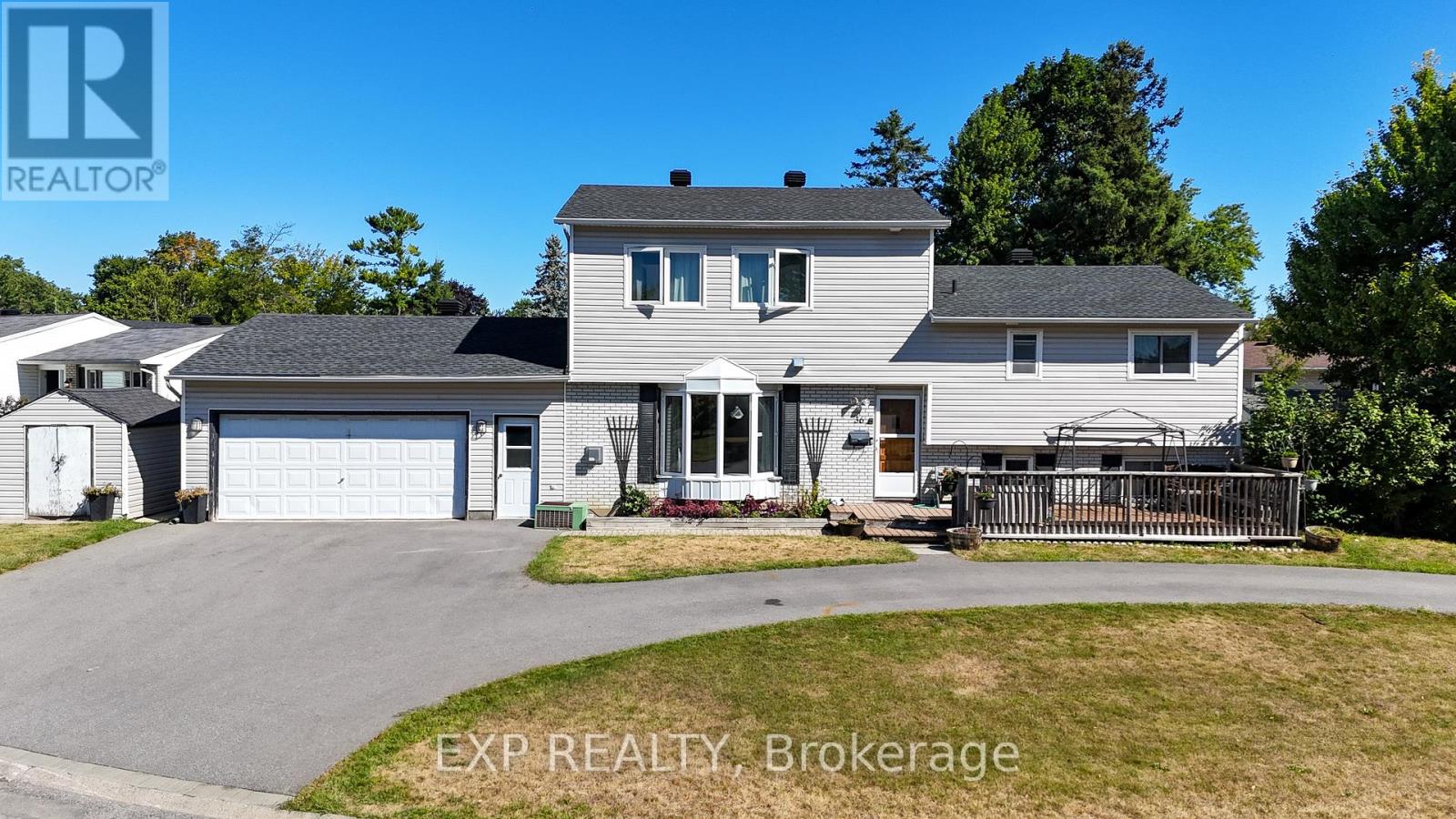 36 Keewatin Cres, Ottawa, ON K2E 6Z1
