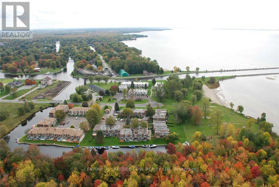 1 Paradise Boulevard #27, Ramara, ON L0K 1B0