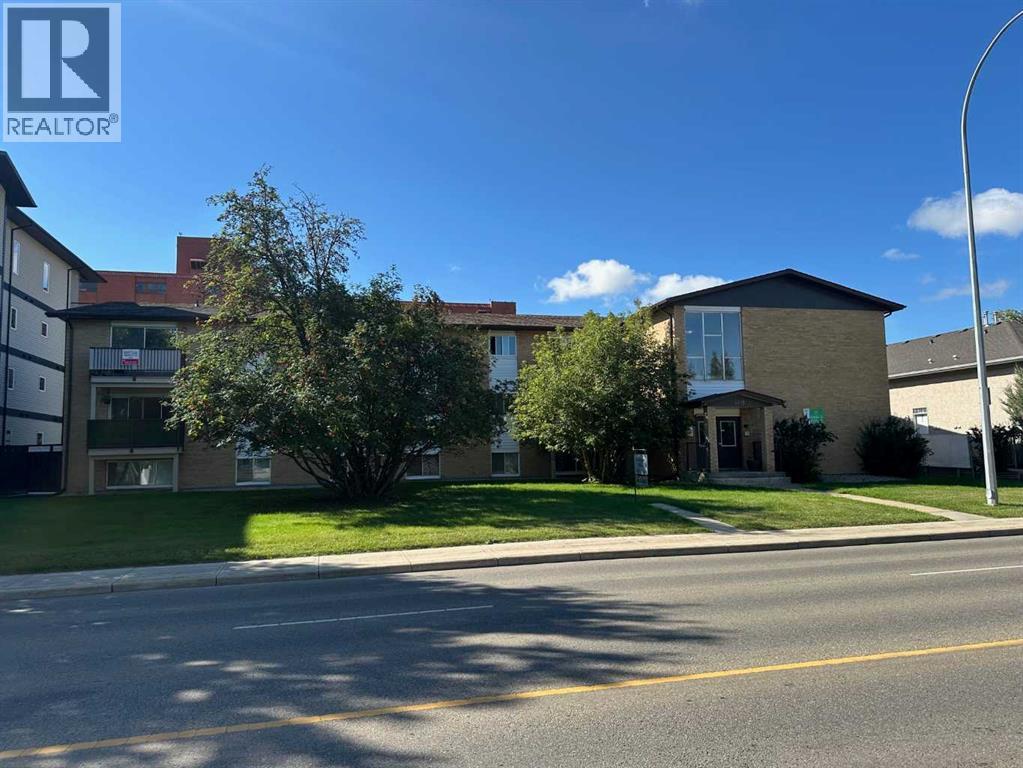 4811 55 Street Unit 307, Red Deer, AB T4N 2J2