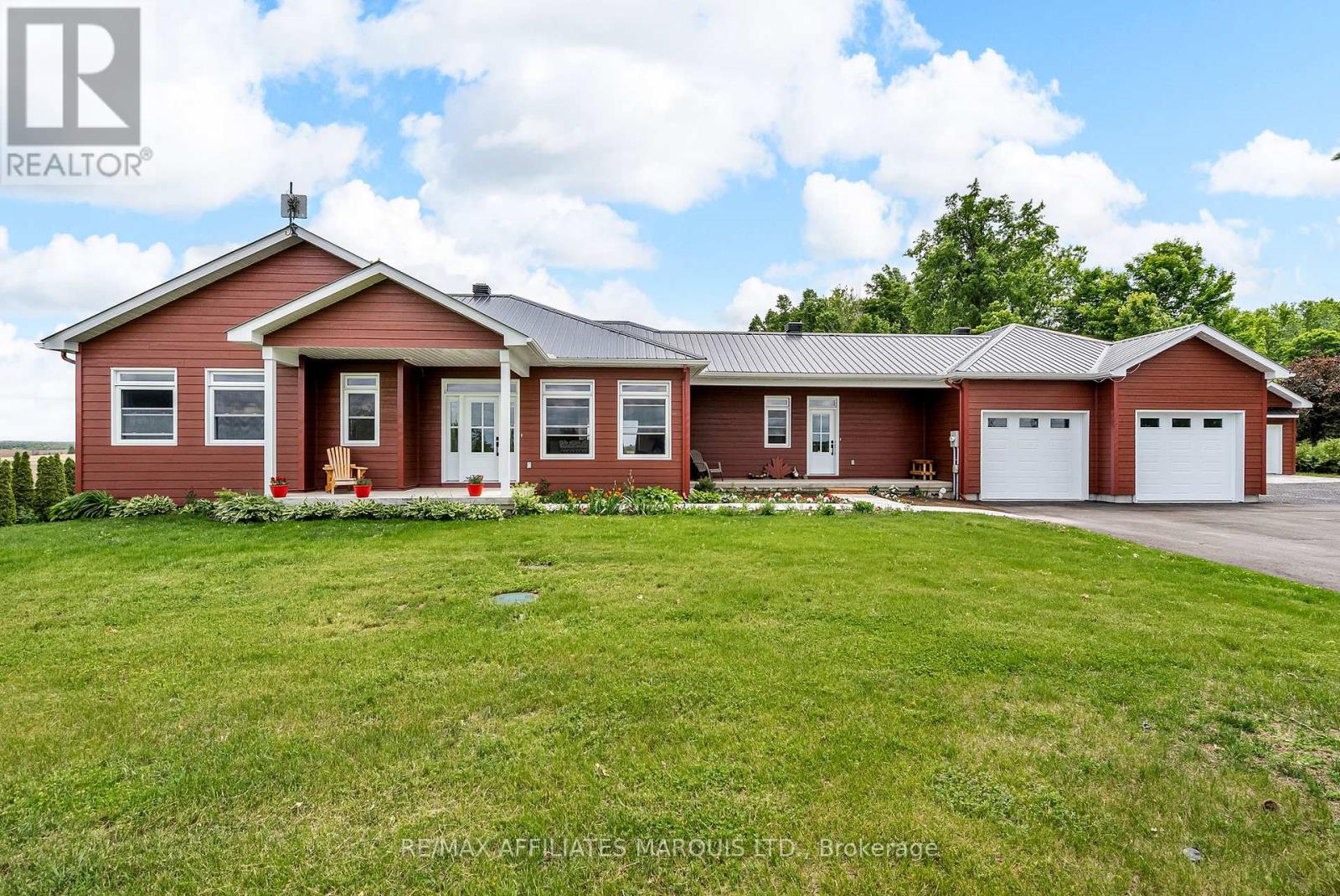 21038 Mccormick Rd, North Glengarry, ON K0C 1A0