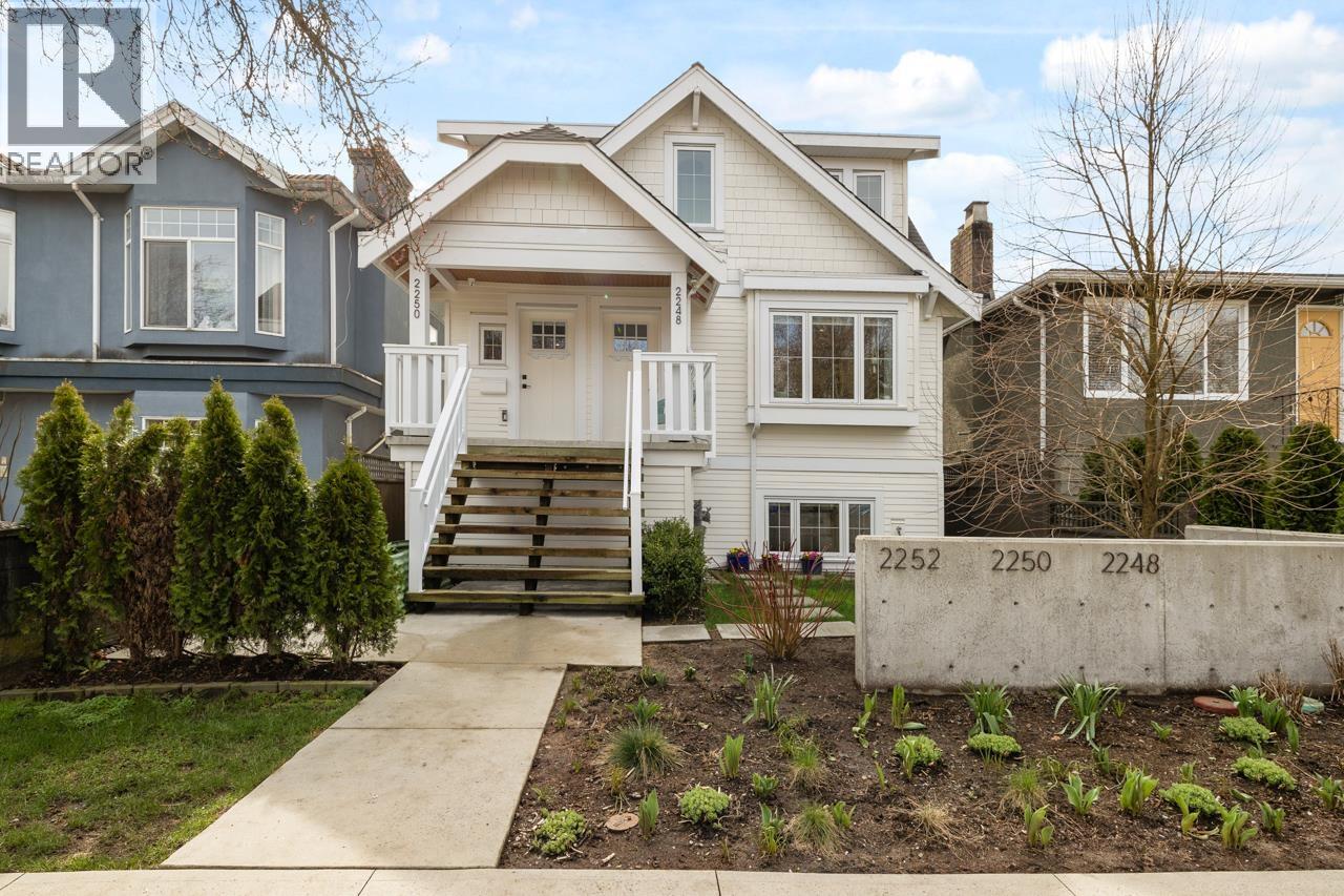 2248 Grant St, Vancouver, BC V5L 2Z7