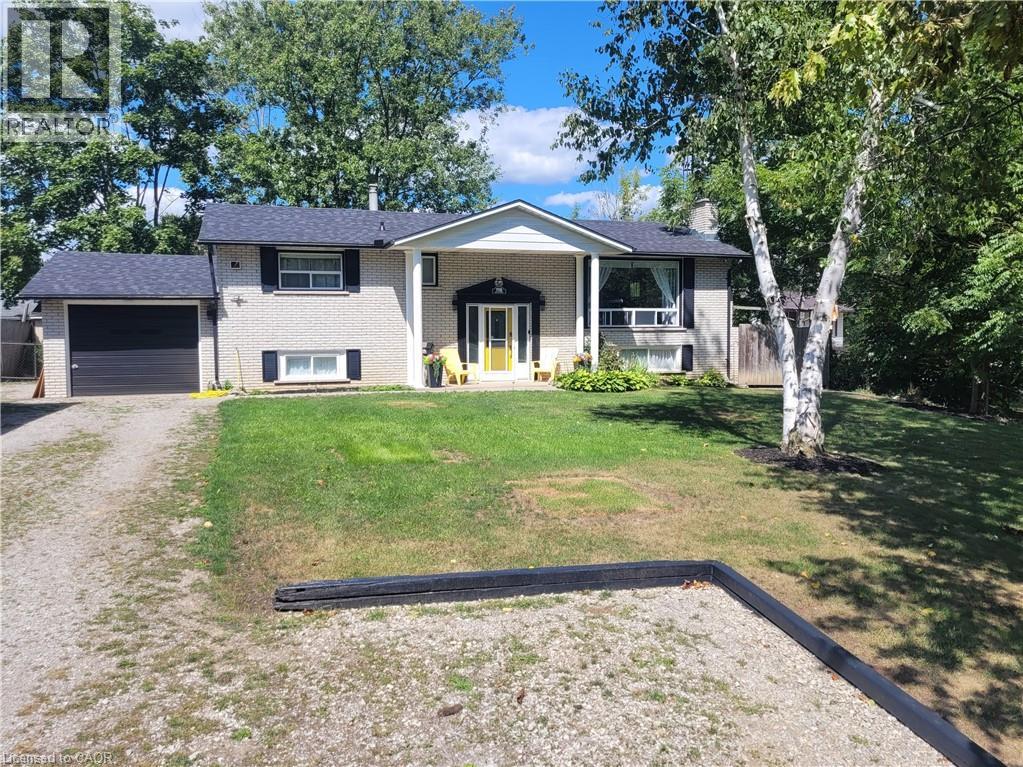 1118 Diltz Rd, Dunnville, ON N1A 2W2