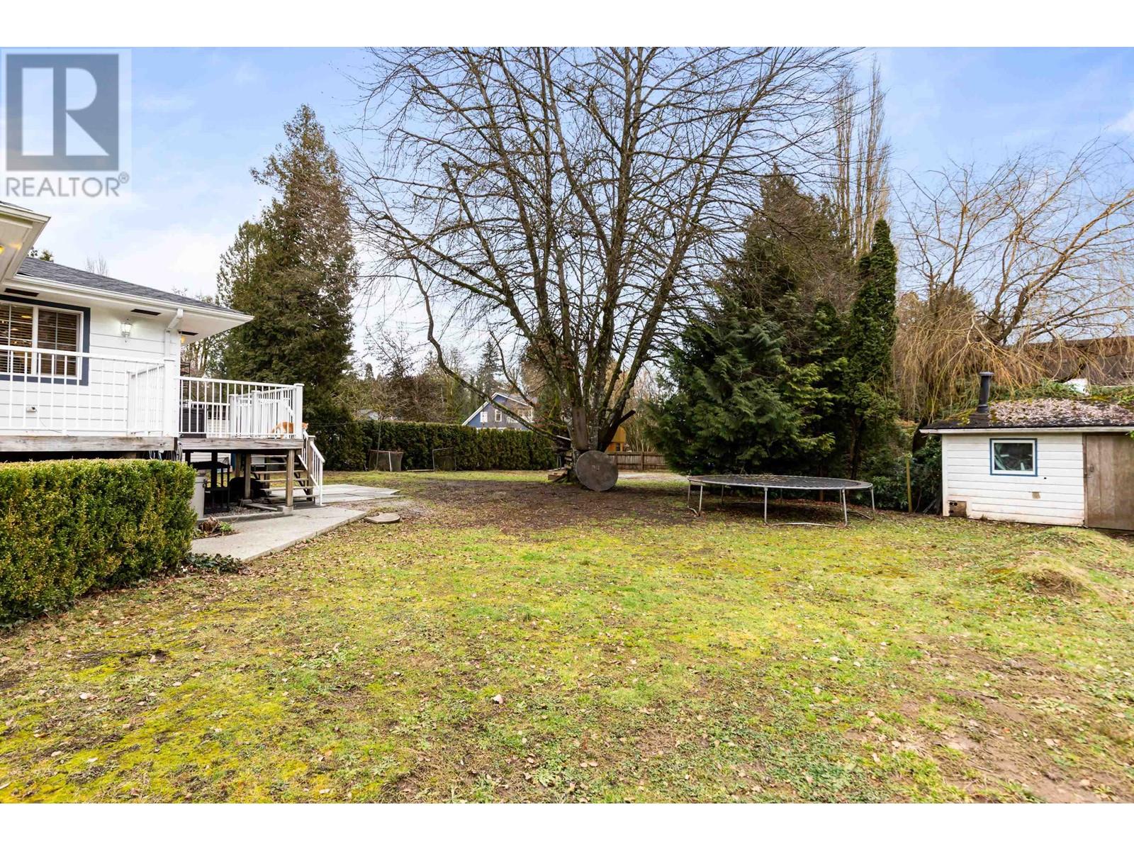 21290 River Rd, Maple Ridge, BC V0V 0V0