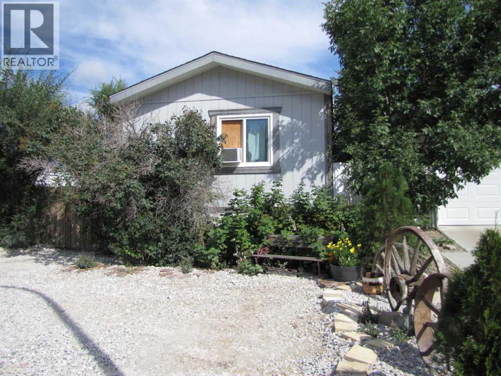 49 Street Unit 6221, Taber, AB T1G 1J4