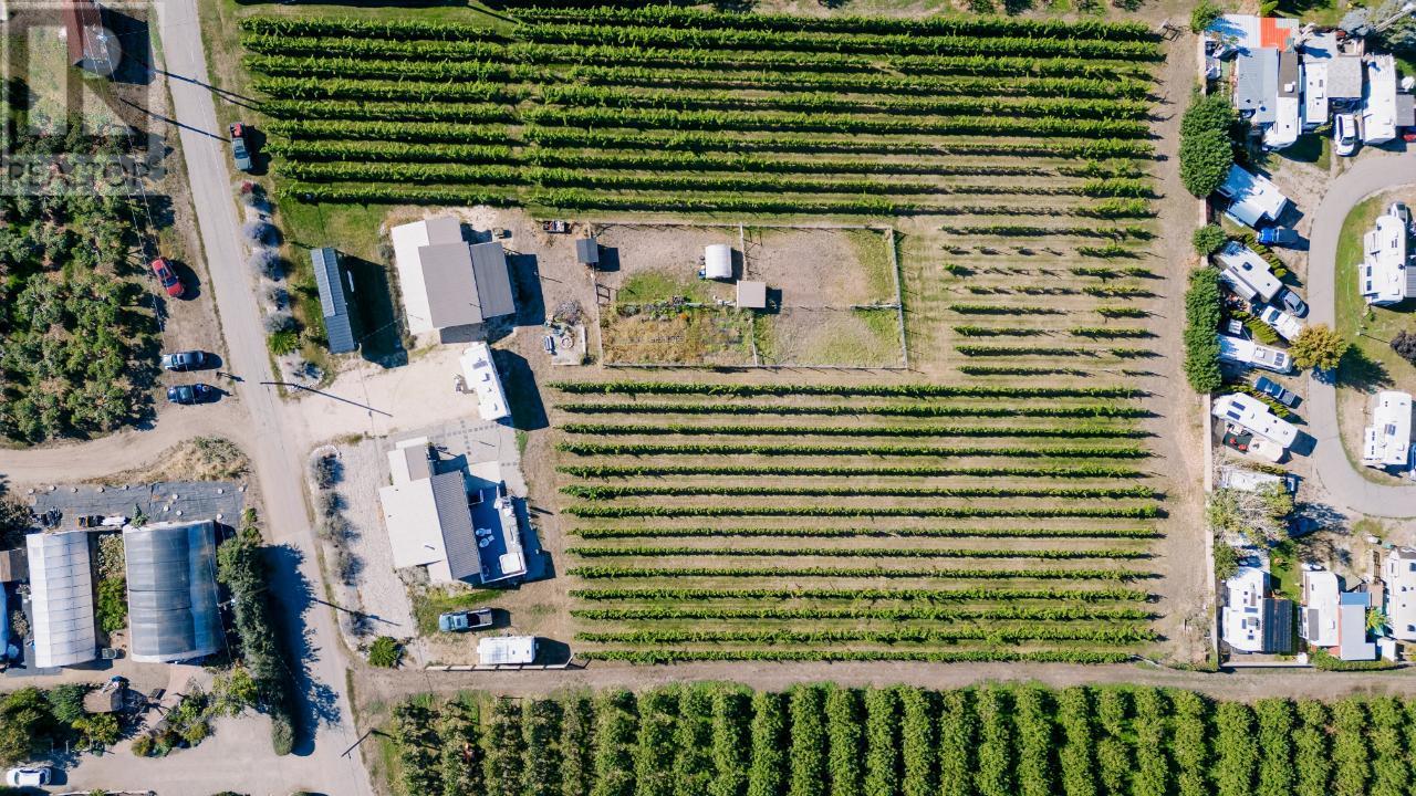 5470 Snowbrush St, Oliver, BC V0H 1T9
