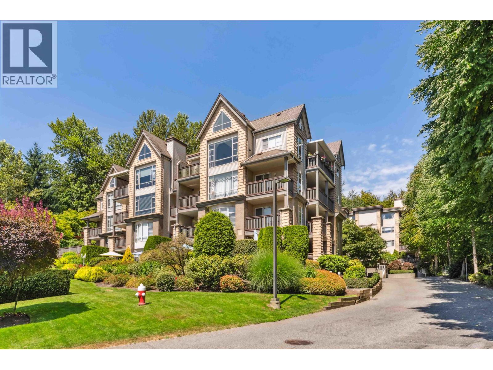22233 River Road Unit 206, Maple Ridge, BC V2X 3N7