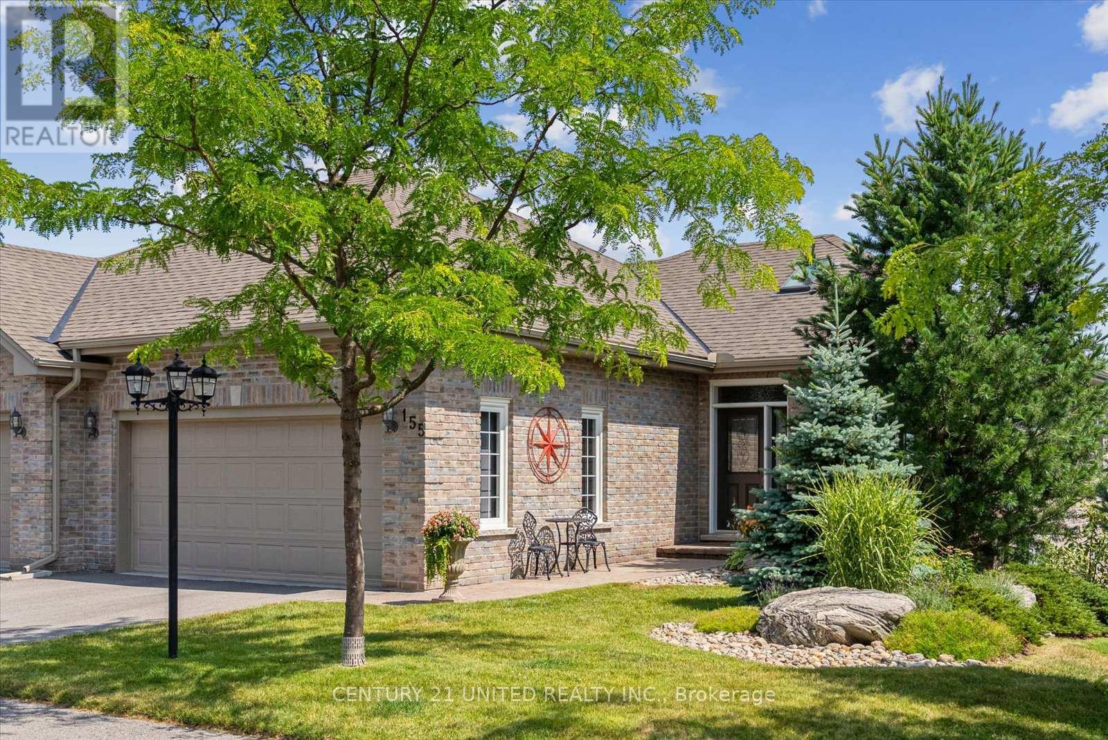 155 301 Carnegie Ave, Peterborough, ON K9L 0E9