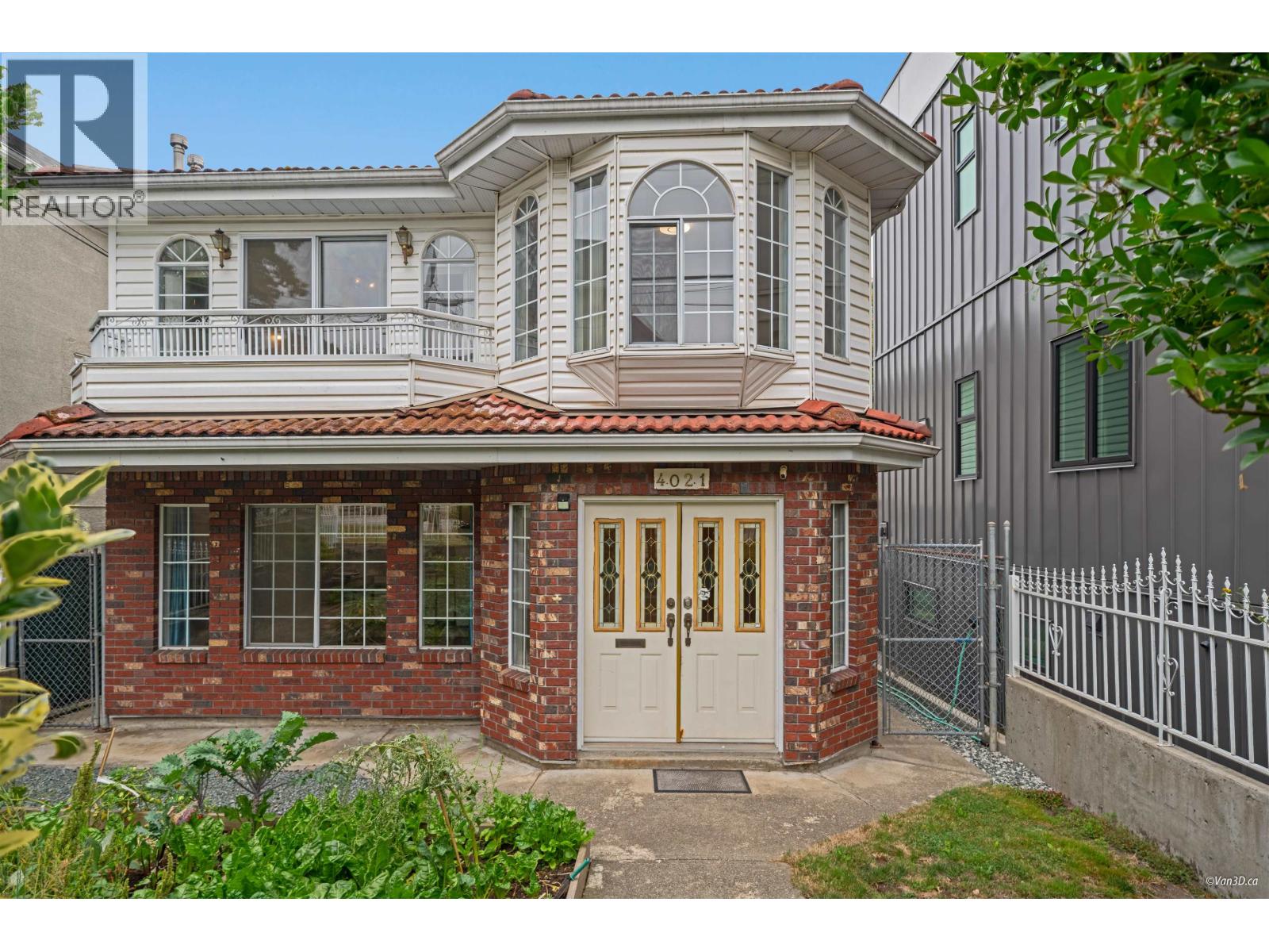 4021 Victoria Dr, Vancouver, BC V5N 4M9