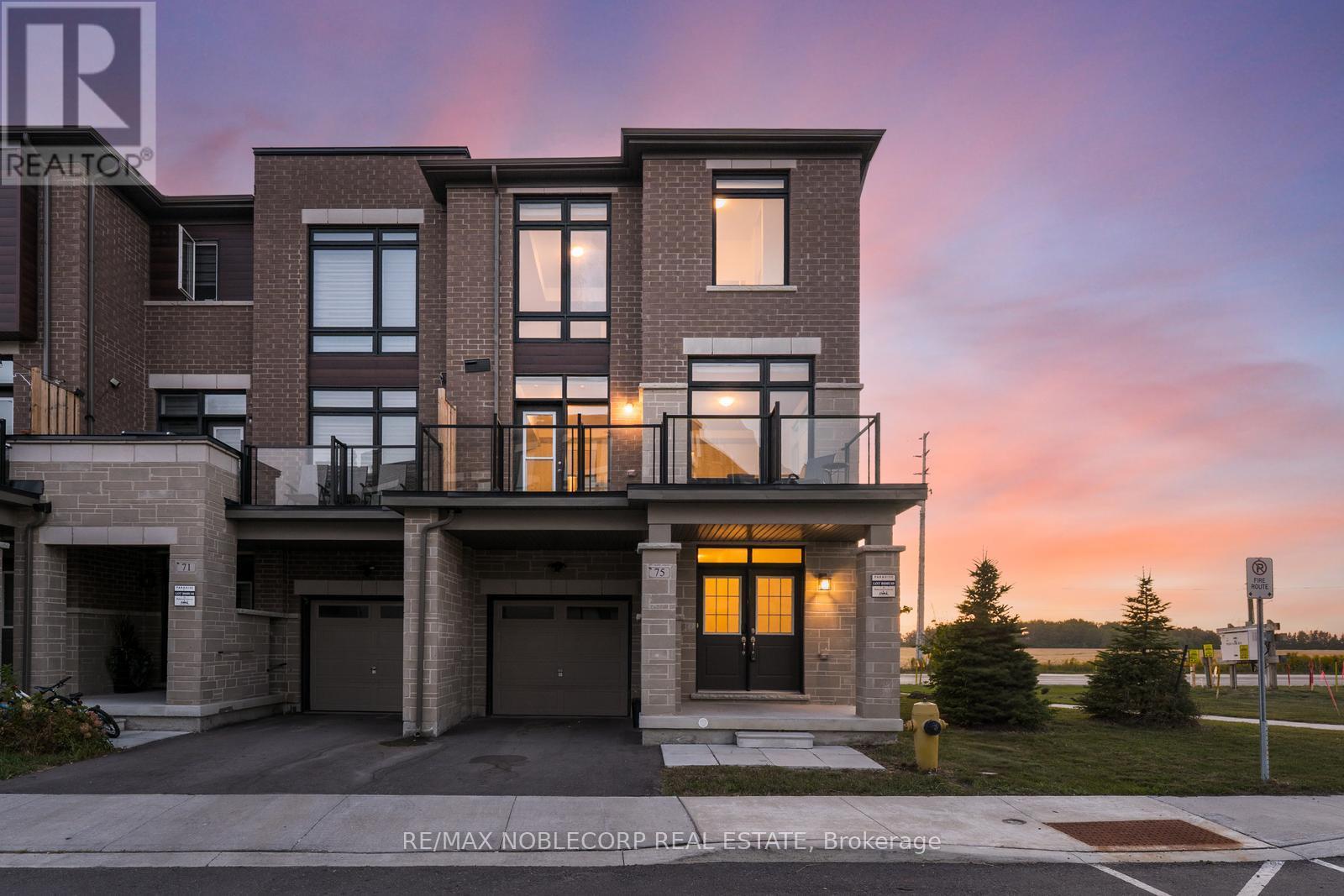 75 Holyrood Cres, Vaughan, ON L4H 5G2