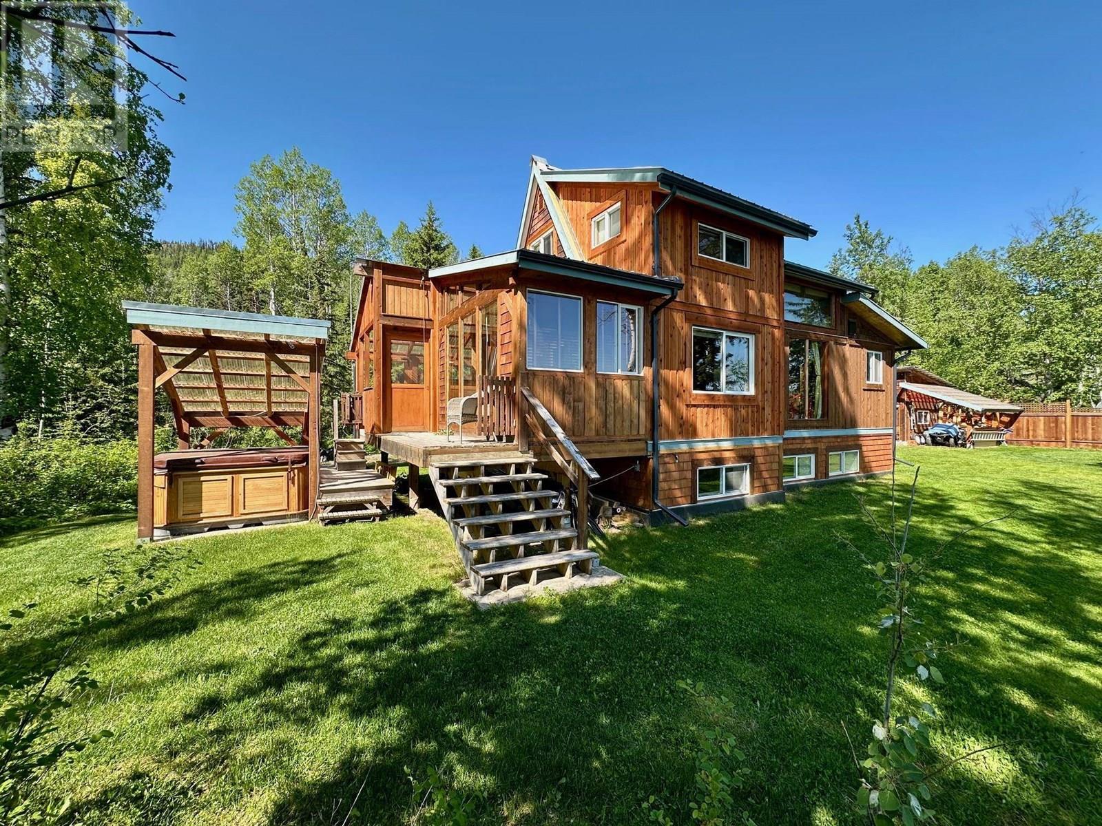 3076 Pidherny Rd, Smithers, BC V0J 2N4