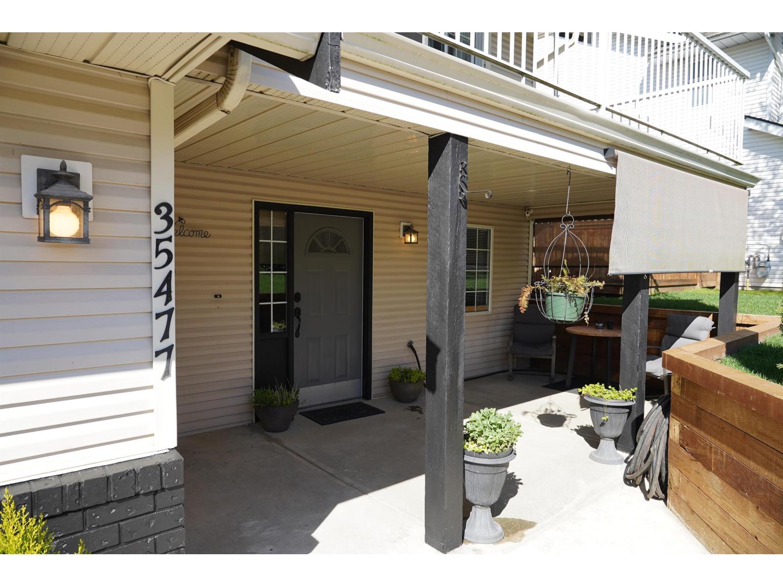 35477 Sandy Hill Rd, Abbotsford, BC V3G 1J3