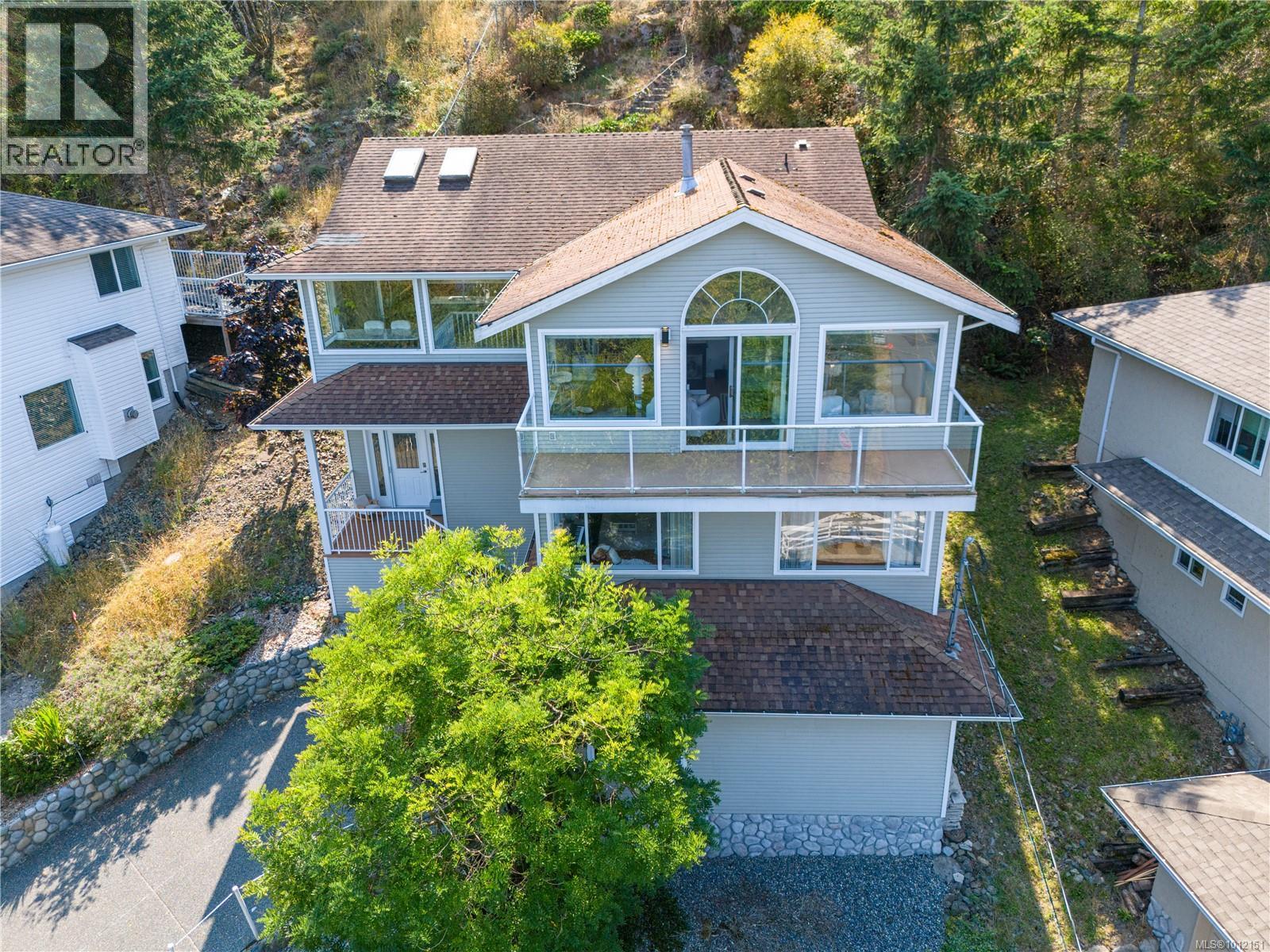 4895 Laguna Way, Nanaimo, BC V9T 5C2