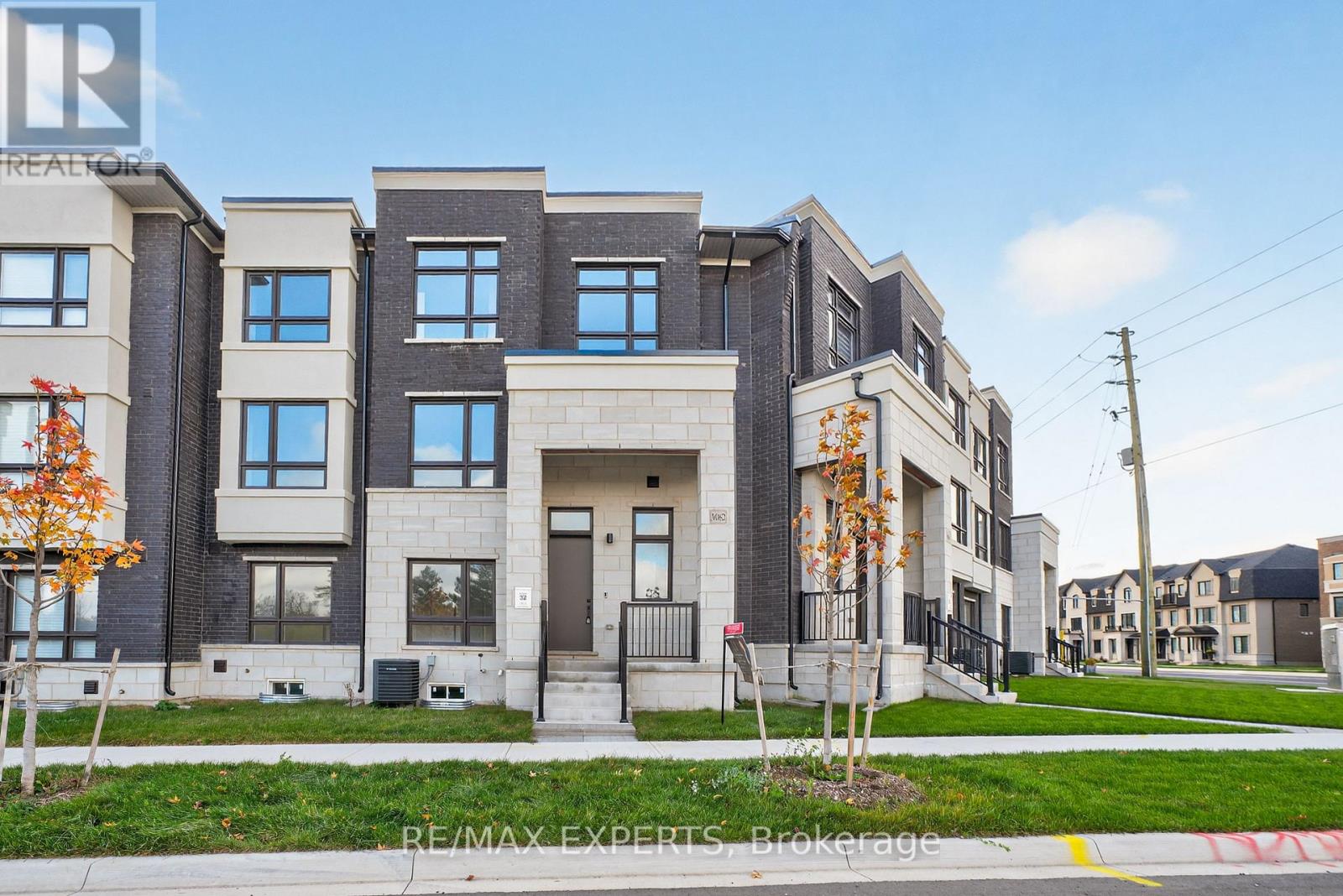 3082 Harasym Trl, Oakville Nw Northwest, ON L6M 5R2