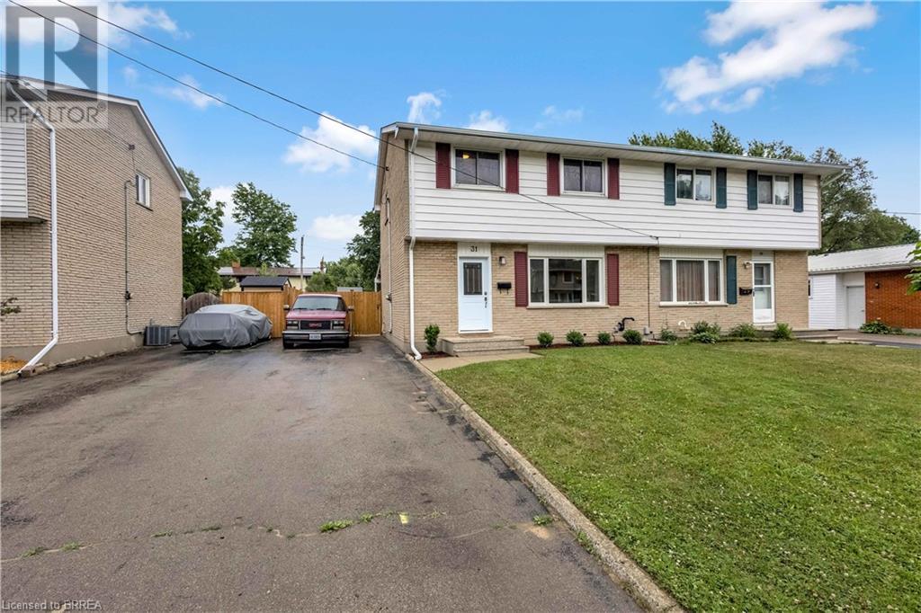 31 Parkview Hts, Aylmer, ON N5H 2J9