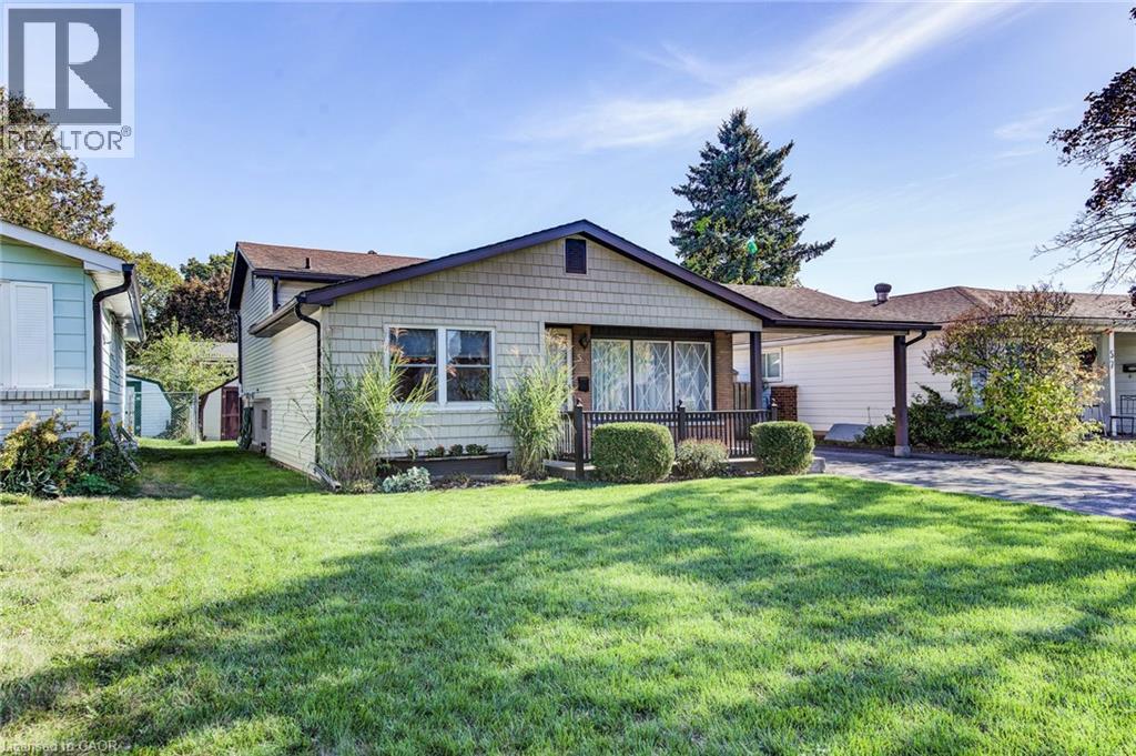 53 Belwood Cres, Kitchener, ON N2C 1Z4