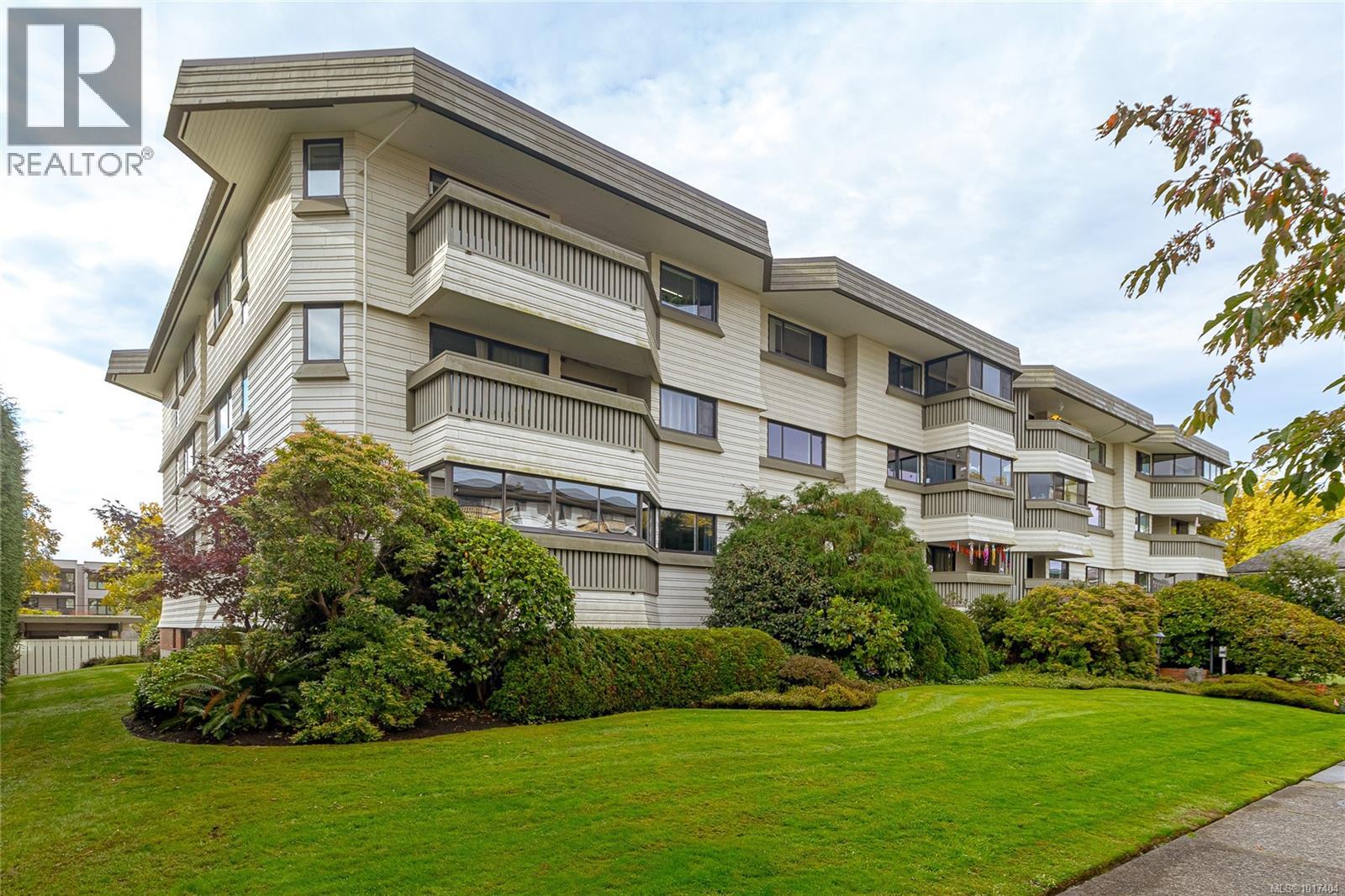 1145 Hilda St Unit 405 St, Victoria, BC V8V 2Z5