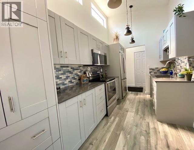 550 E 6th Avenue Unit 309, Vancouver, BC V5T 4H2
