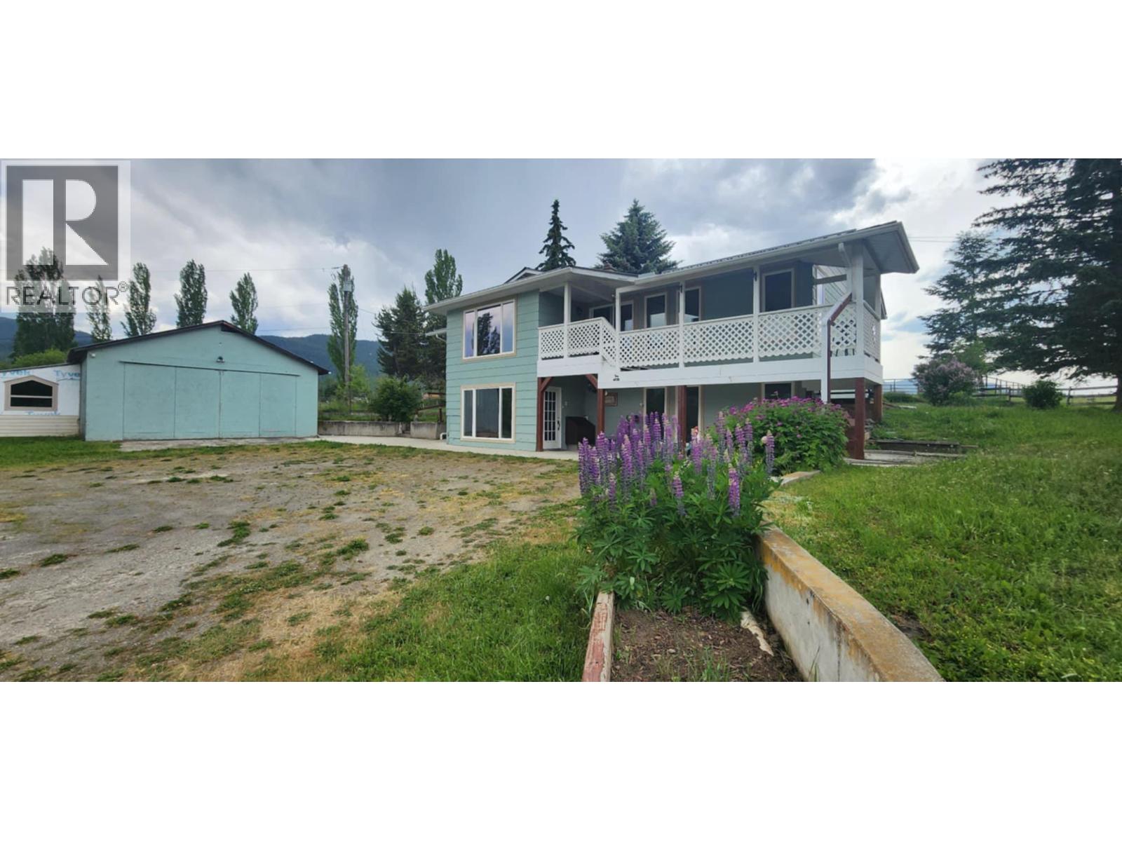 48 Puckett Rd, Cherryville, BC V0E 2G3