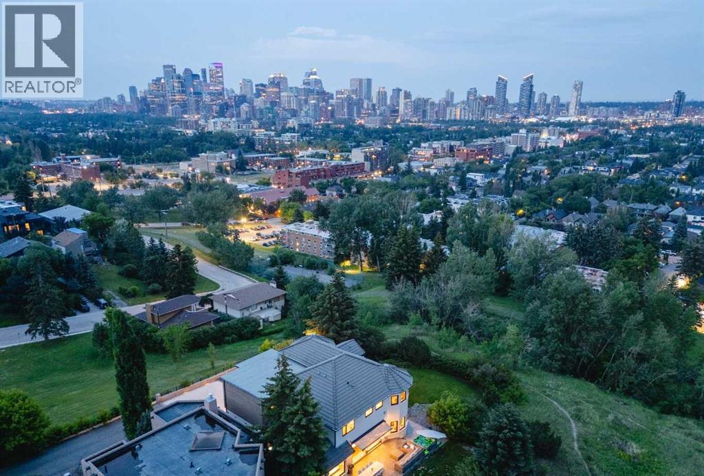 16 Street Nw Unit 1111 #a, Calgary, AB T2N 2C9