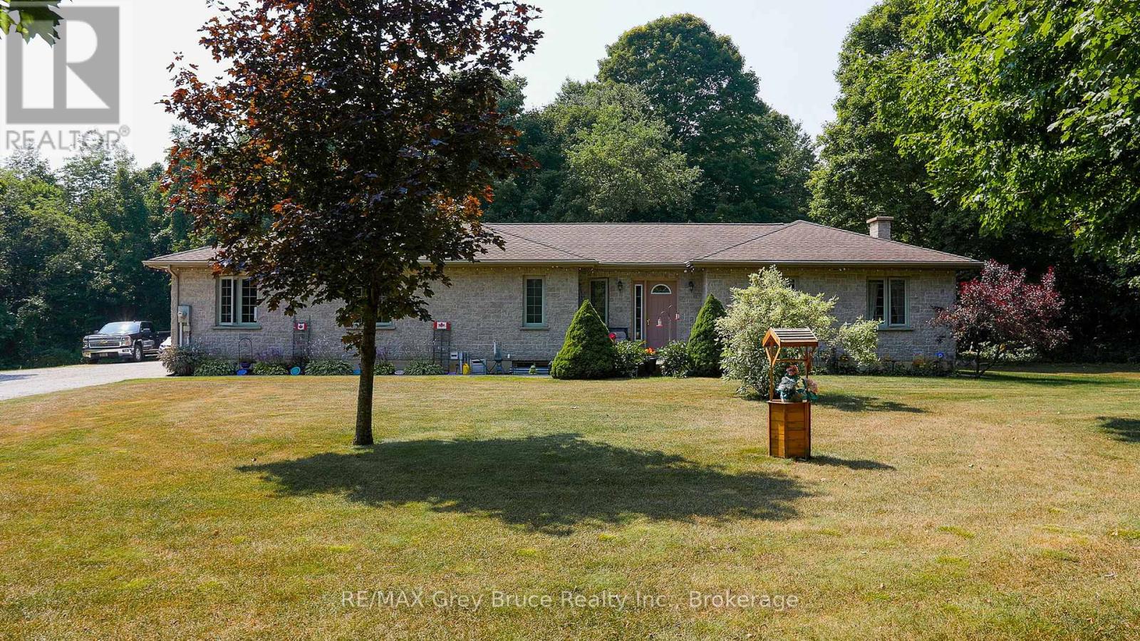 118220 Sideroad 115, Georgian Bluffs, ON N4K 5N7