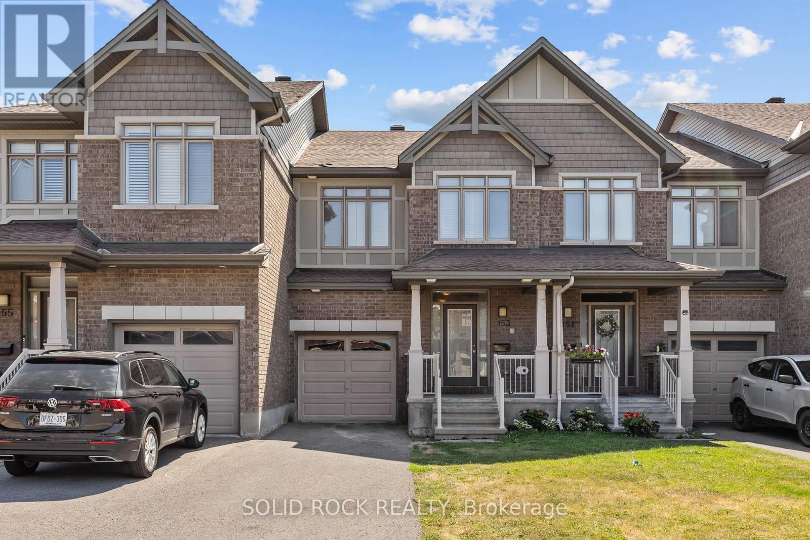 153 Hawkshaw Cres E, Ottawa, ON K2J 5P8