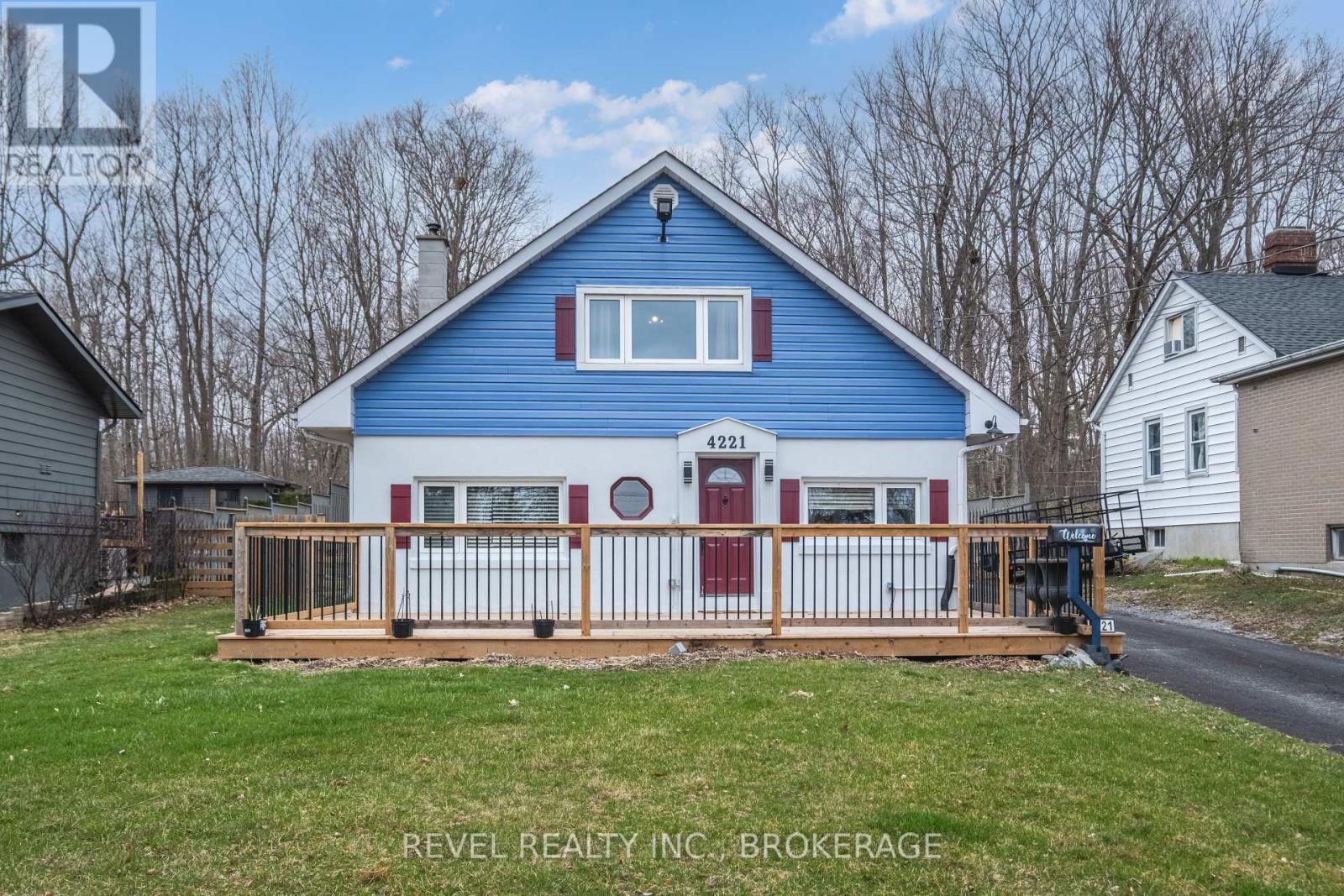 4221 Bath Rd, Kingston South Of Taylor-kidd Blvd, ON K7M 4Y8