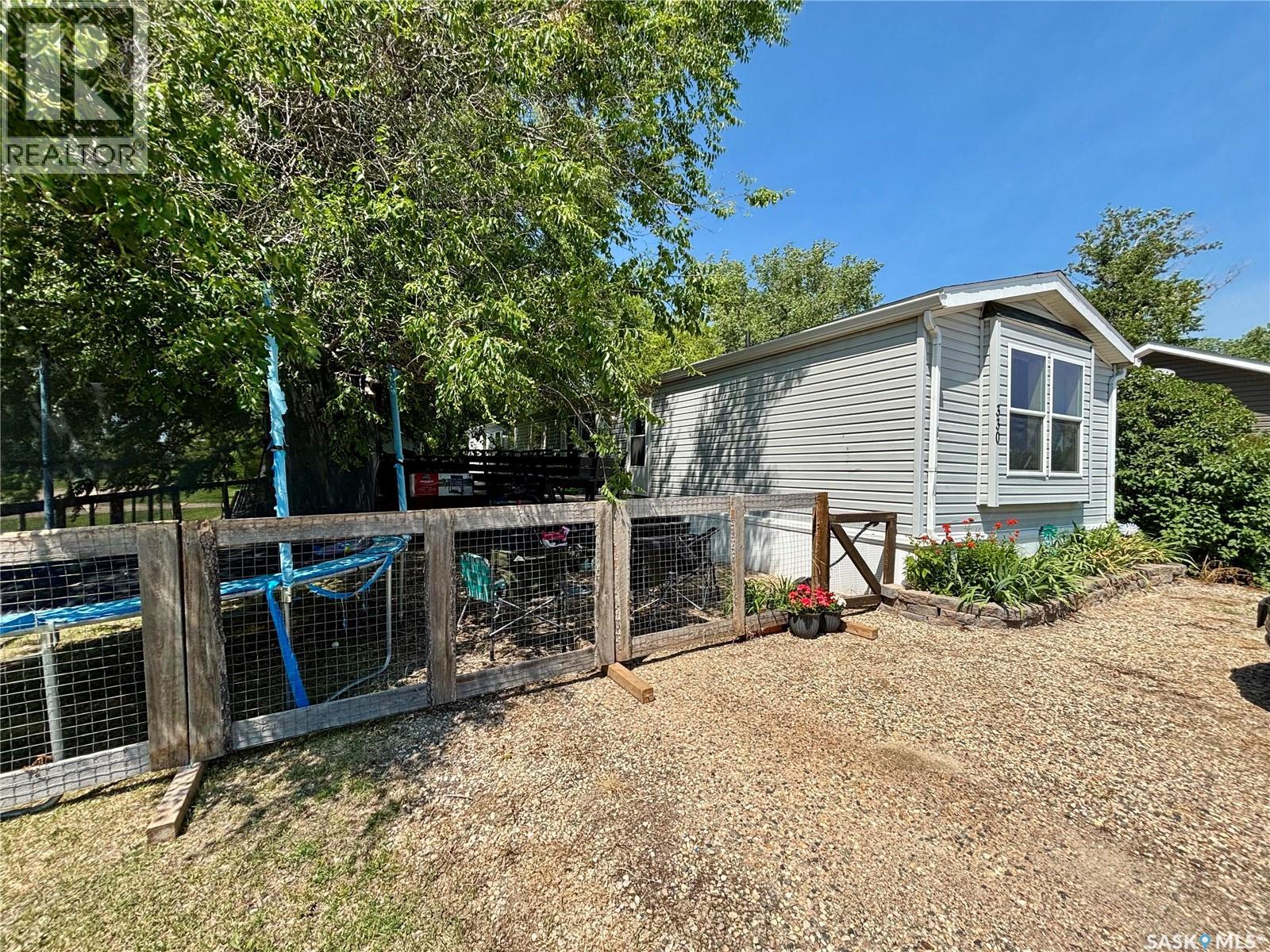 330 Main St, Kennedy, SK S0G 2R0
