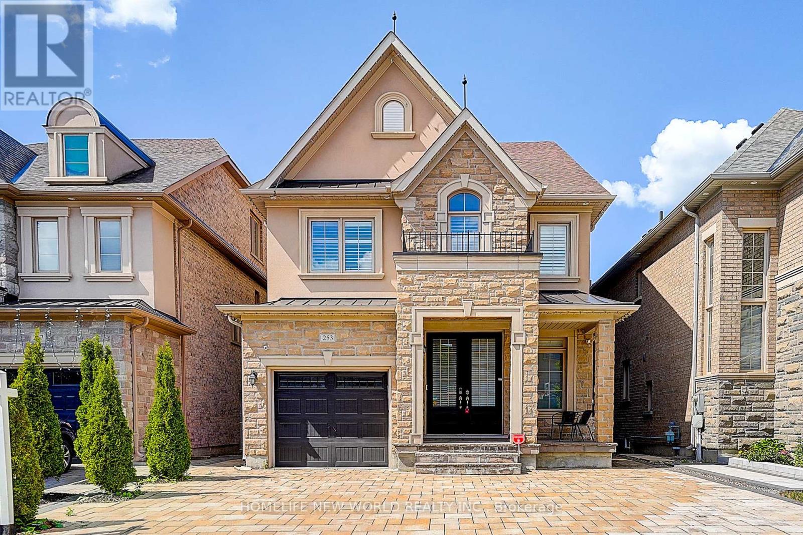 253 Cannes Ave, Vaughan, ON L4L 8L1