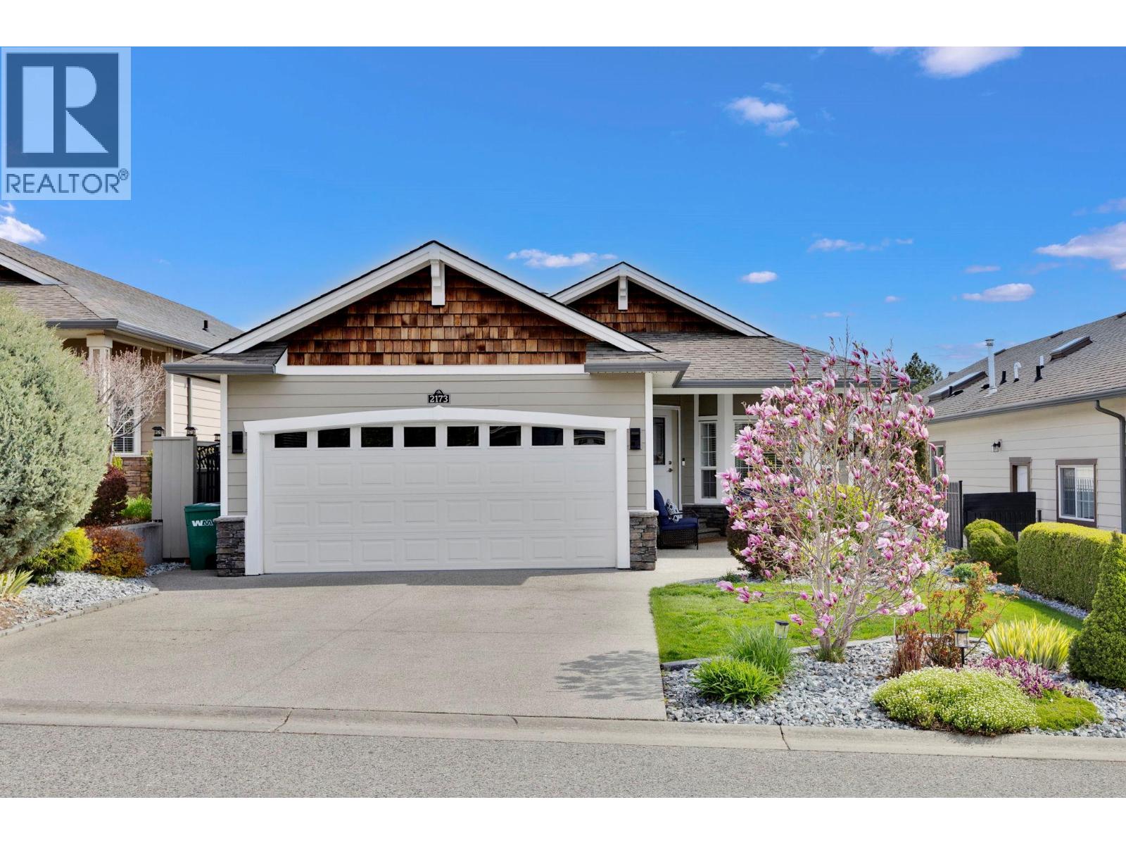 2173 Mimosa Dr, West Kelowna, BC V4T 3A5