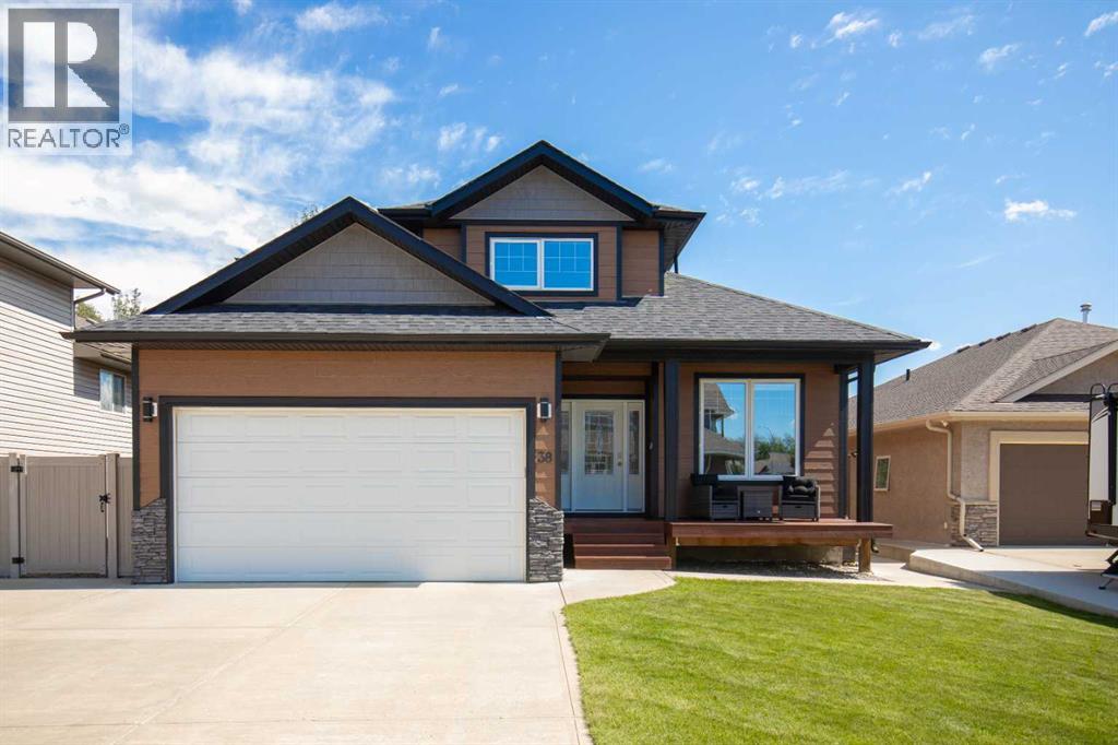 38 Aspen Heights Way, Innisfail, AB T4G 1Y5