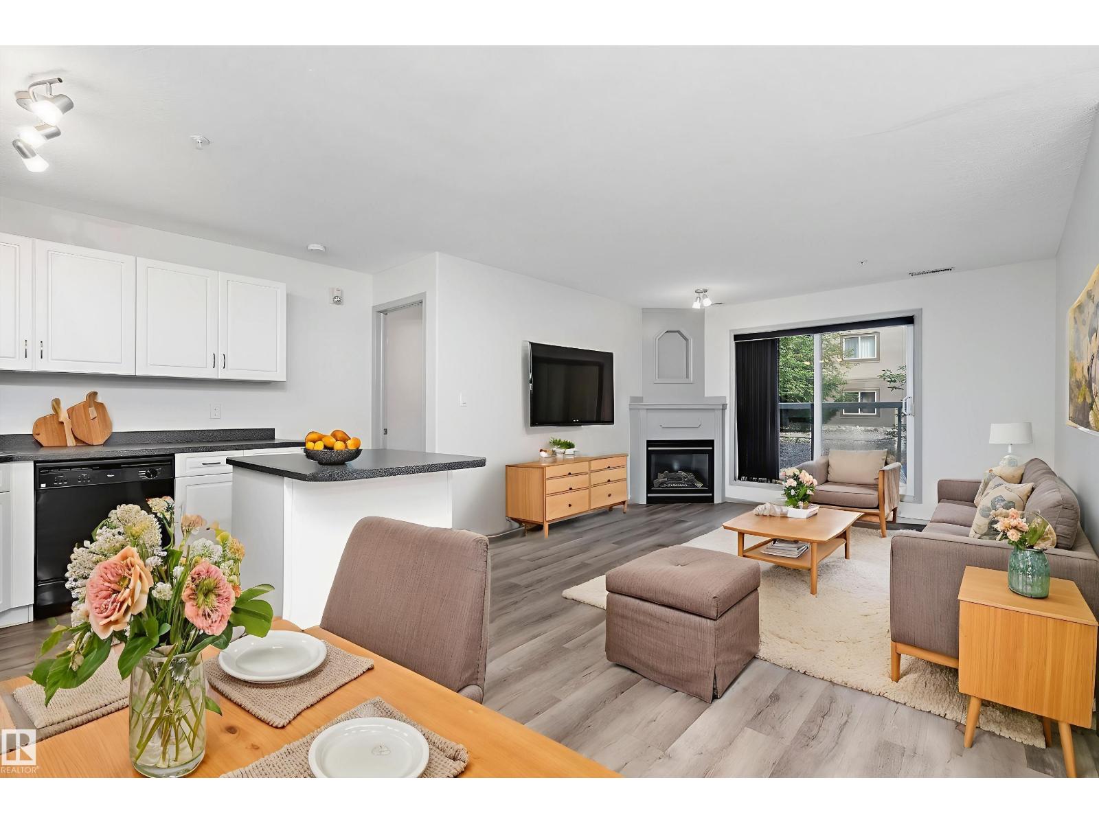 279 Suder Greens Drive Northwest #126, Edmonton, AB T5T 6X6